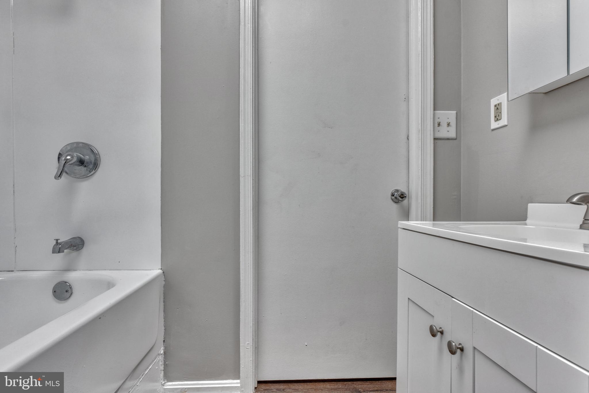 CHARLES NORTH - Residential Lease