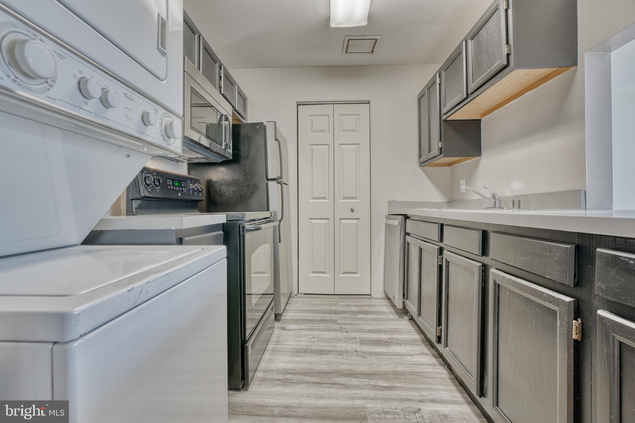 CHARLES NORTH - Residential Lease