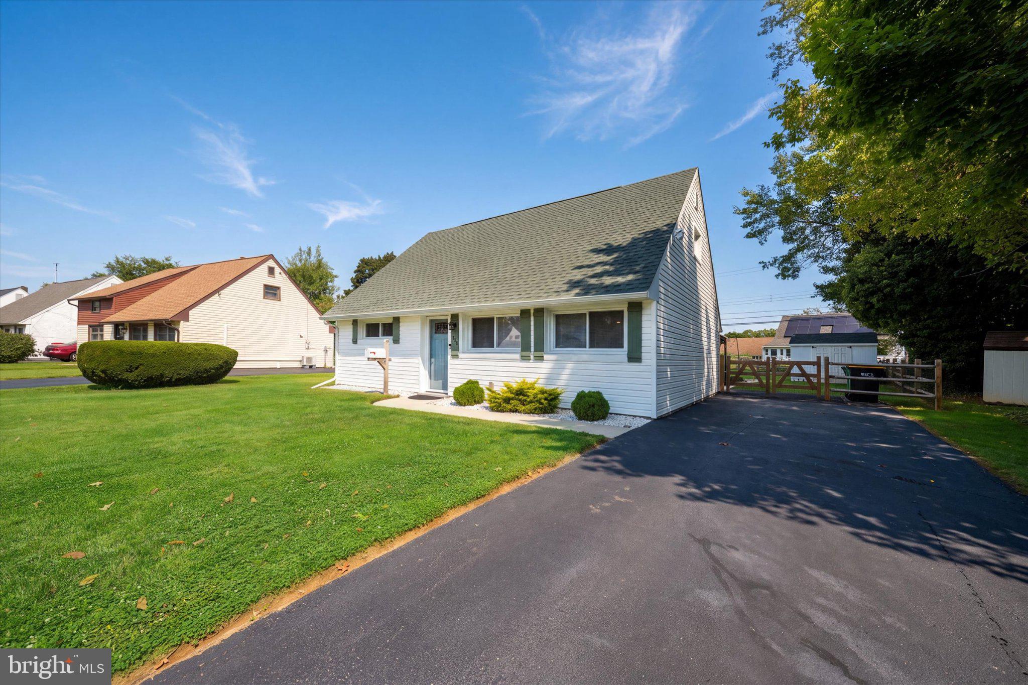 1515 OLD FARM ROAD