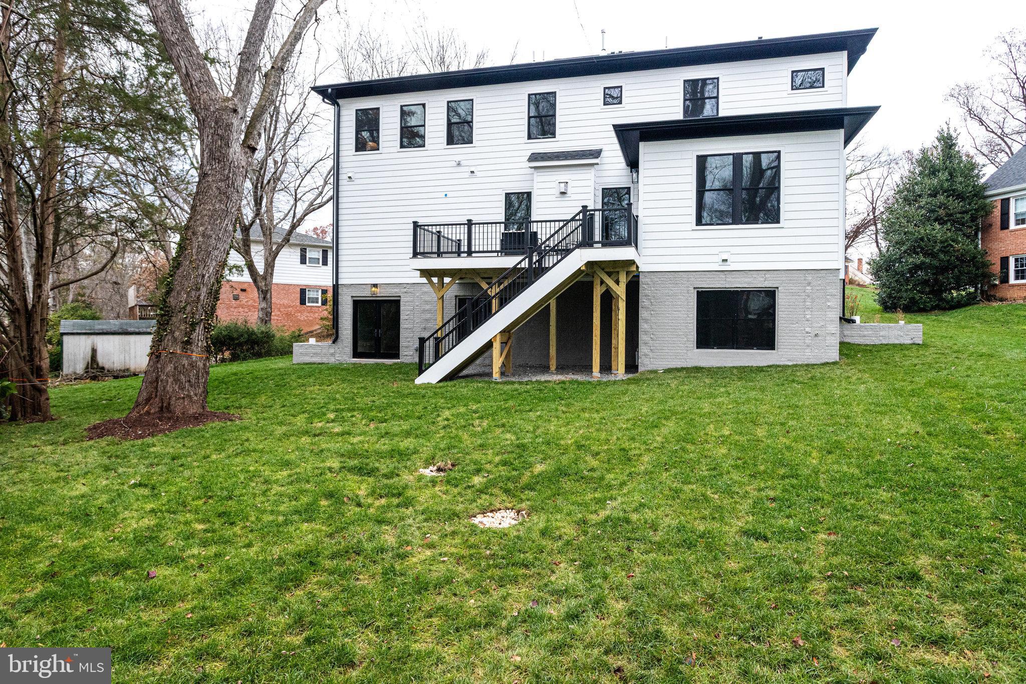 FOXHALL - Residential