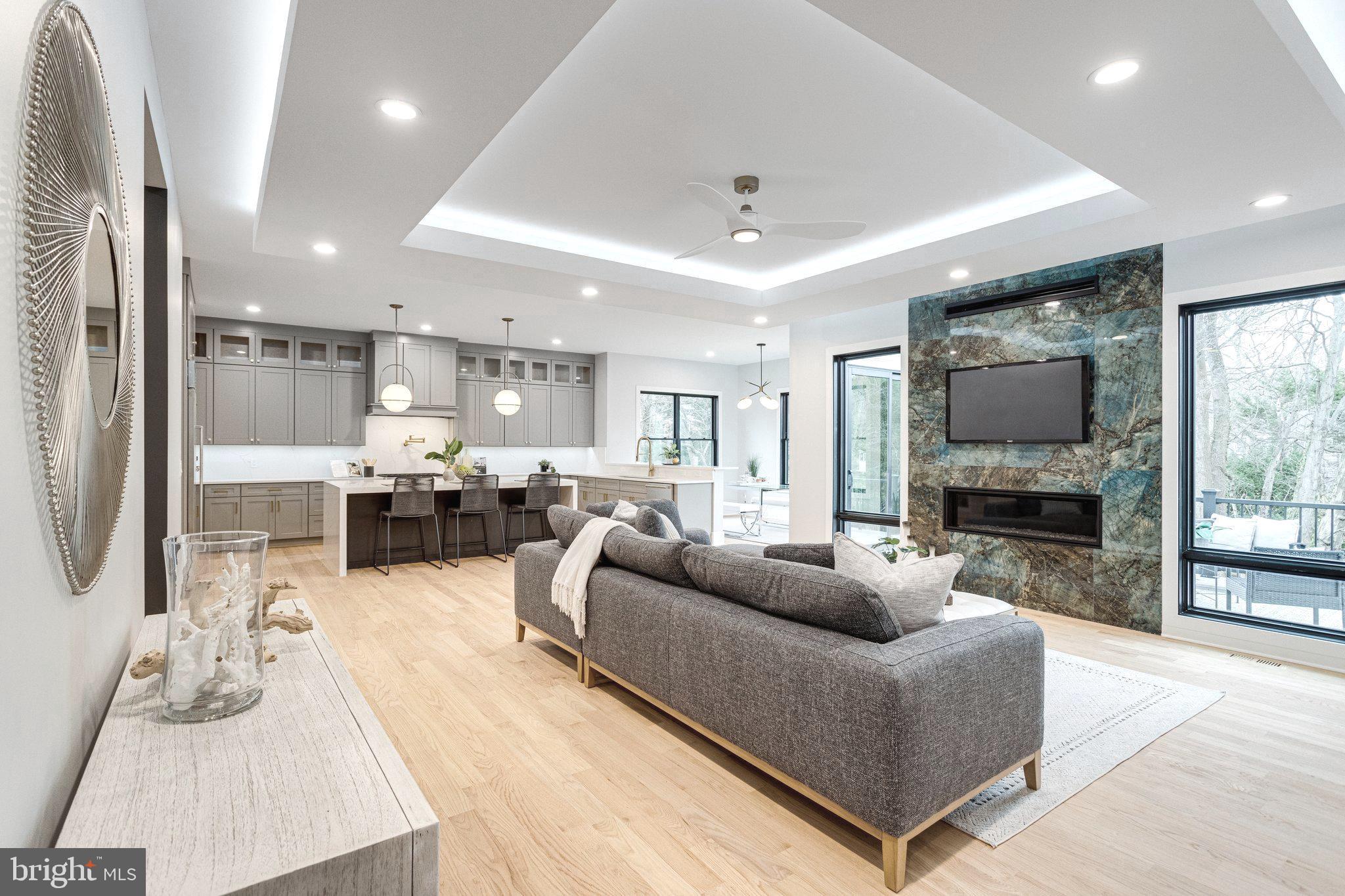 FOXHALL - Residential