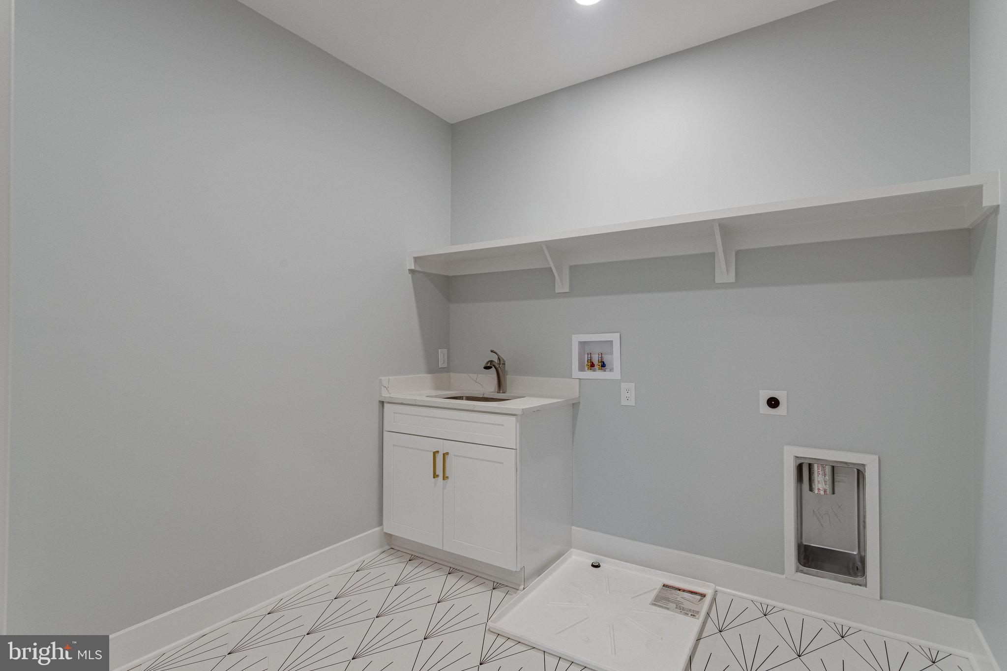 FOXHALL - Residential