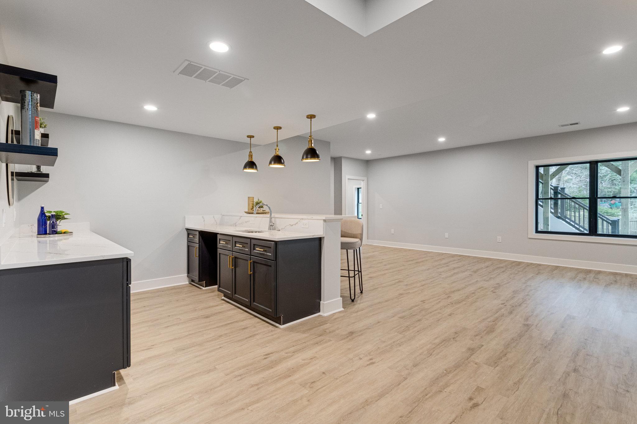 FOXHALL - Residential