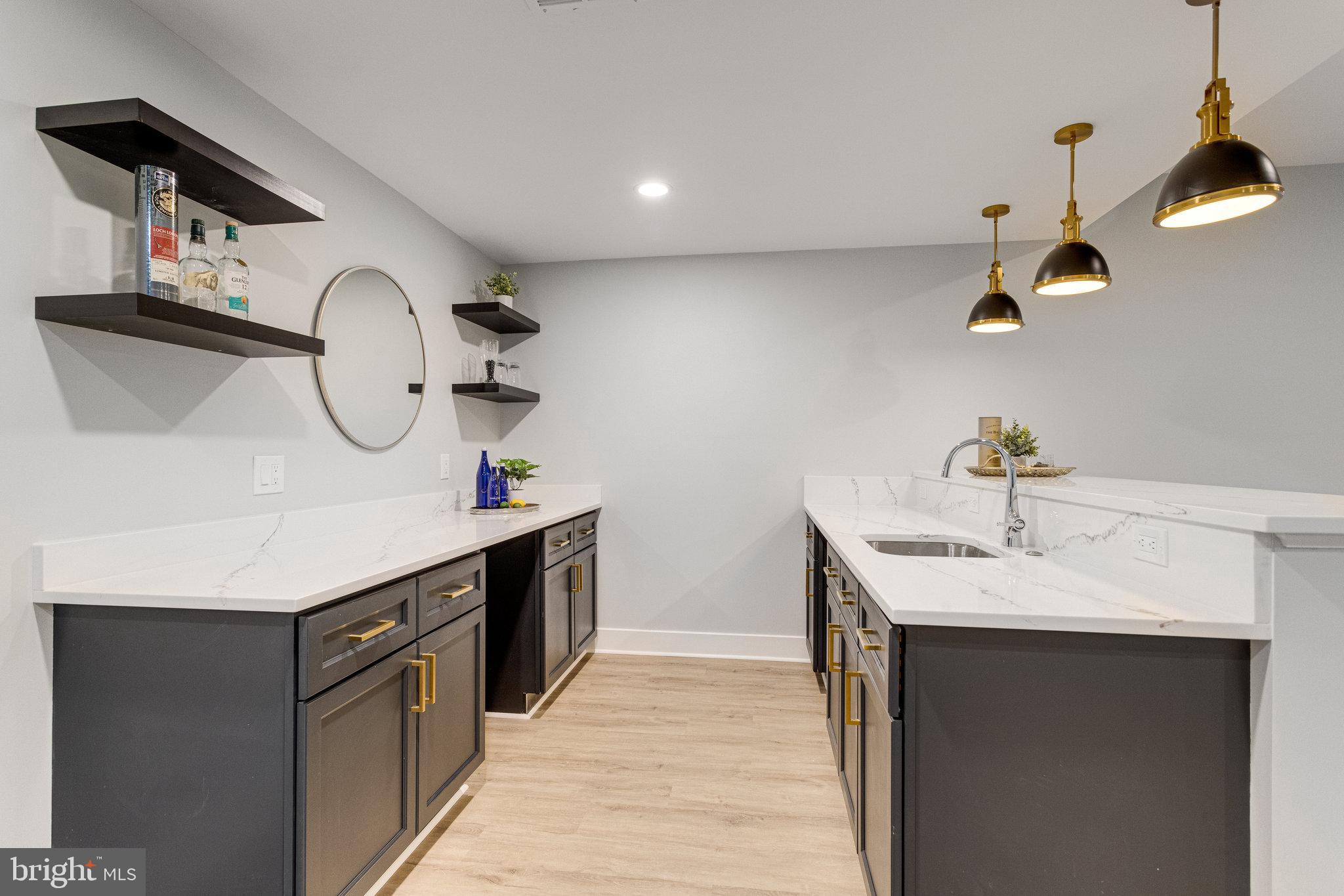 FOXHALL - Residential