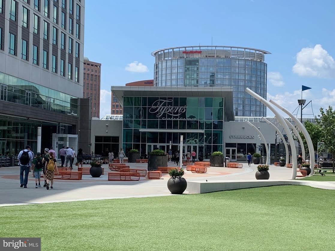 FOXHALL - Residential