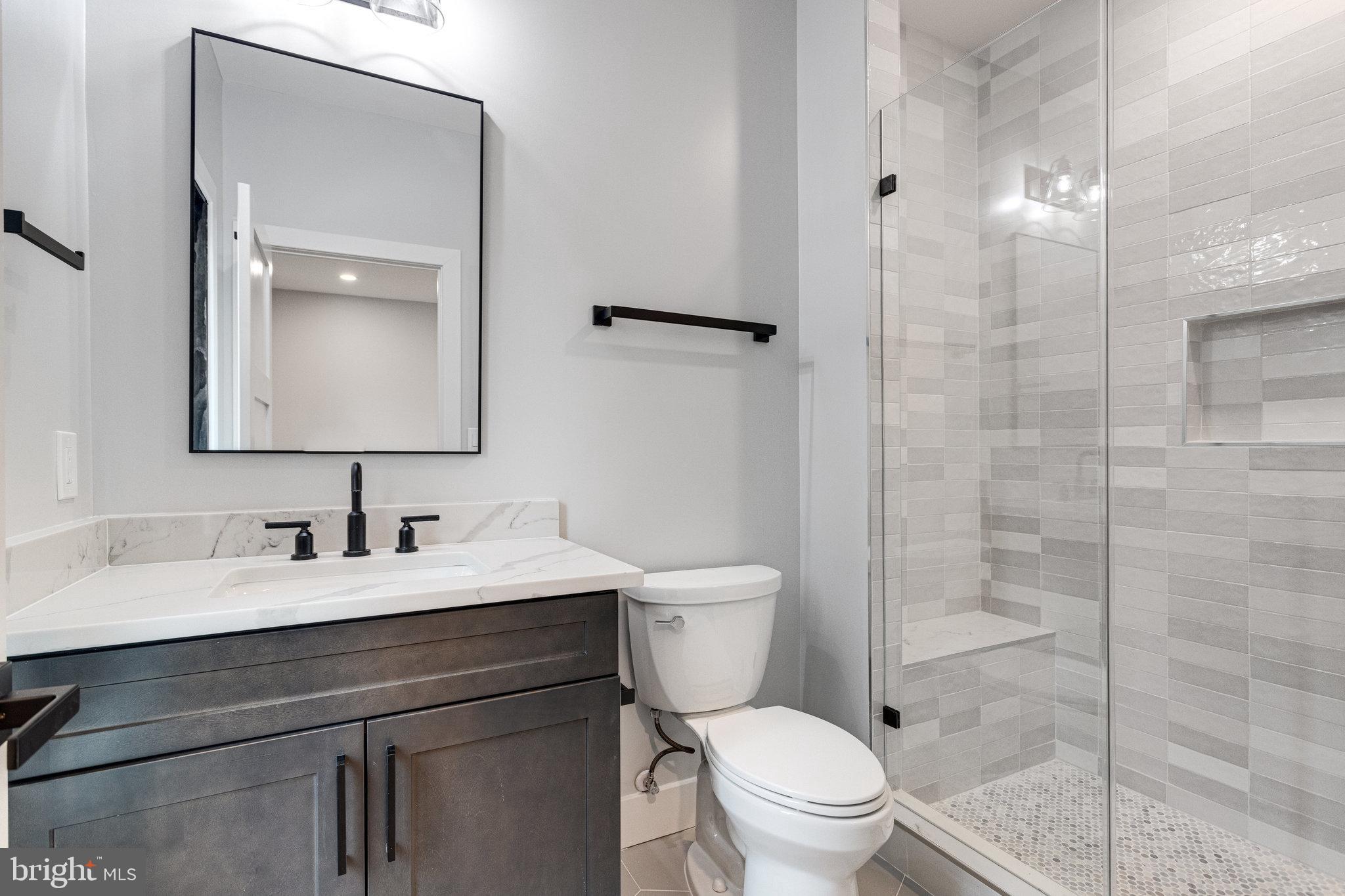 FOXHALL - Residential