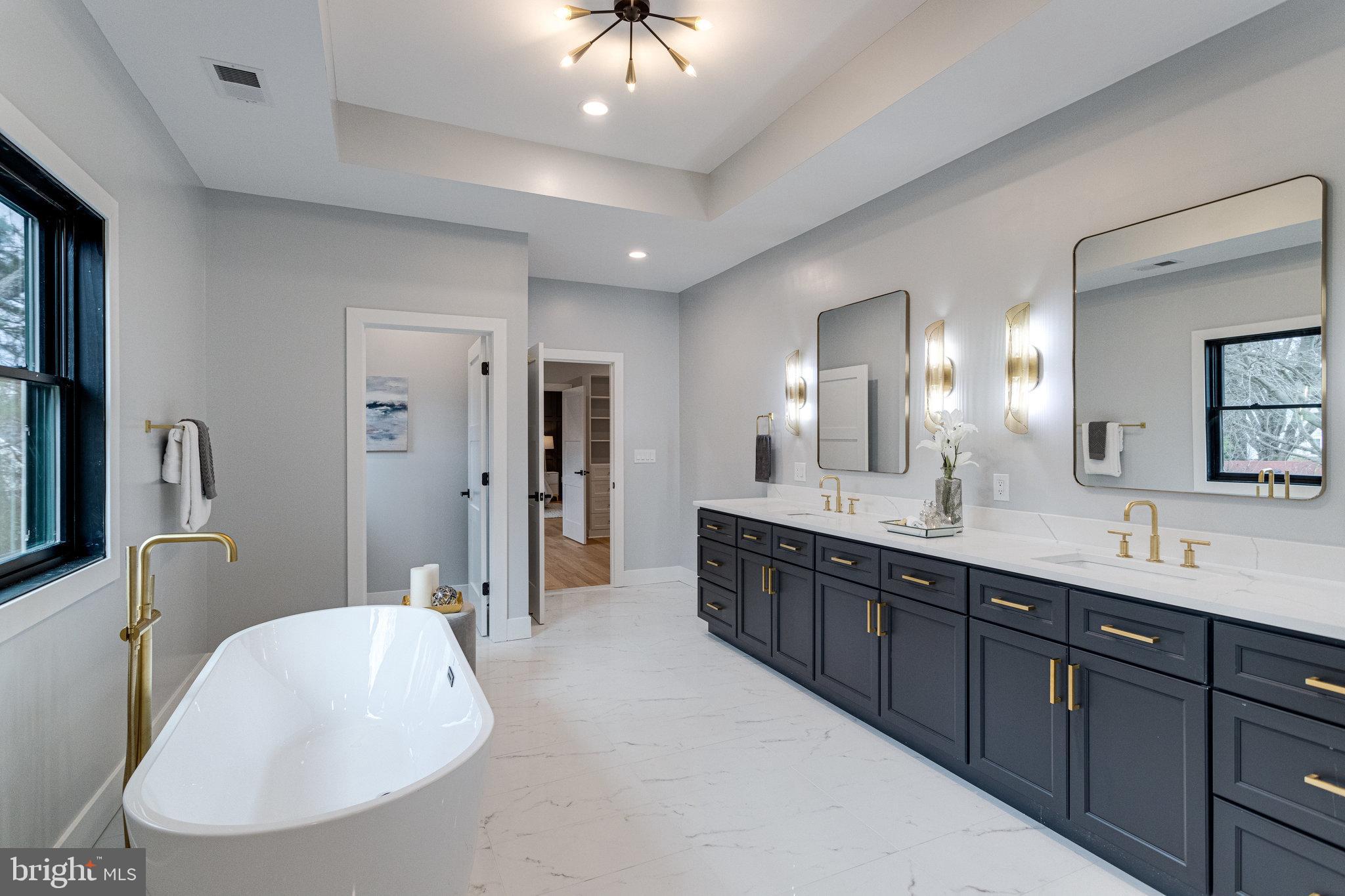 FOXHALL - Residential