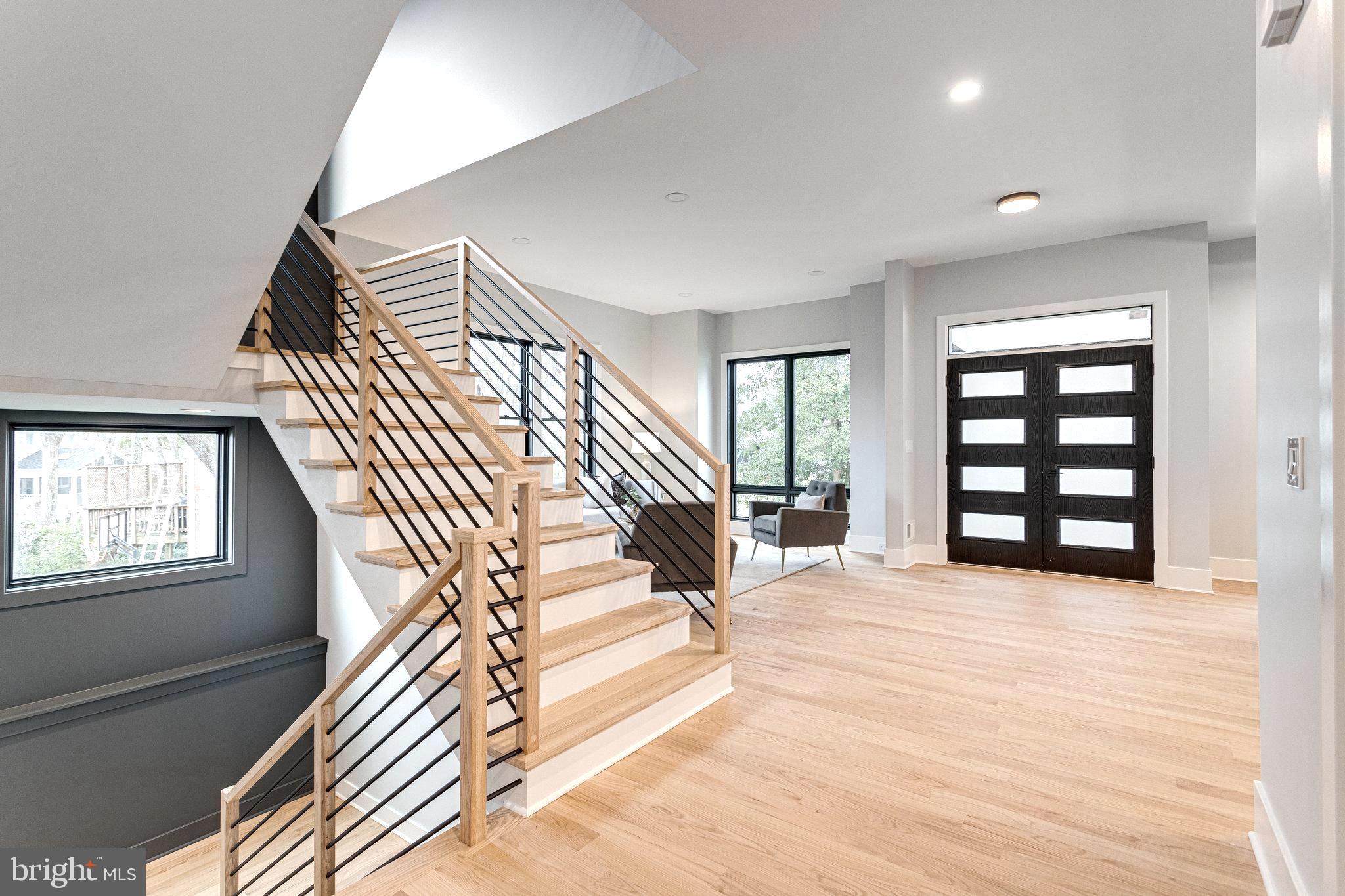 FOXHALL - Residential