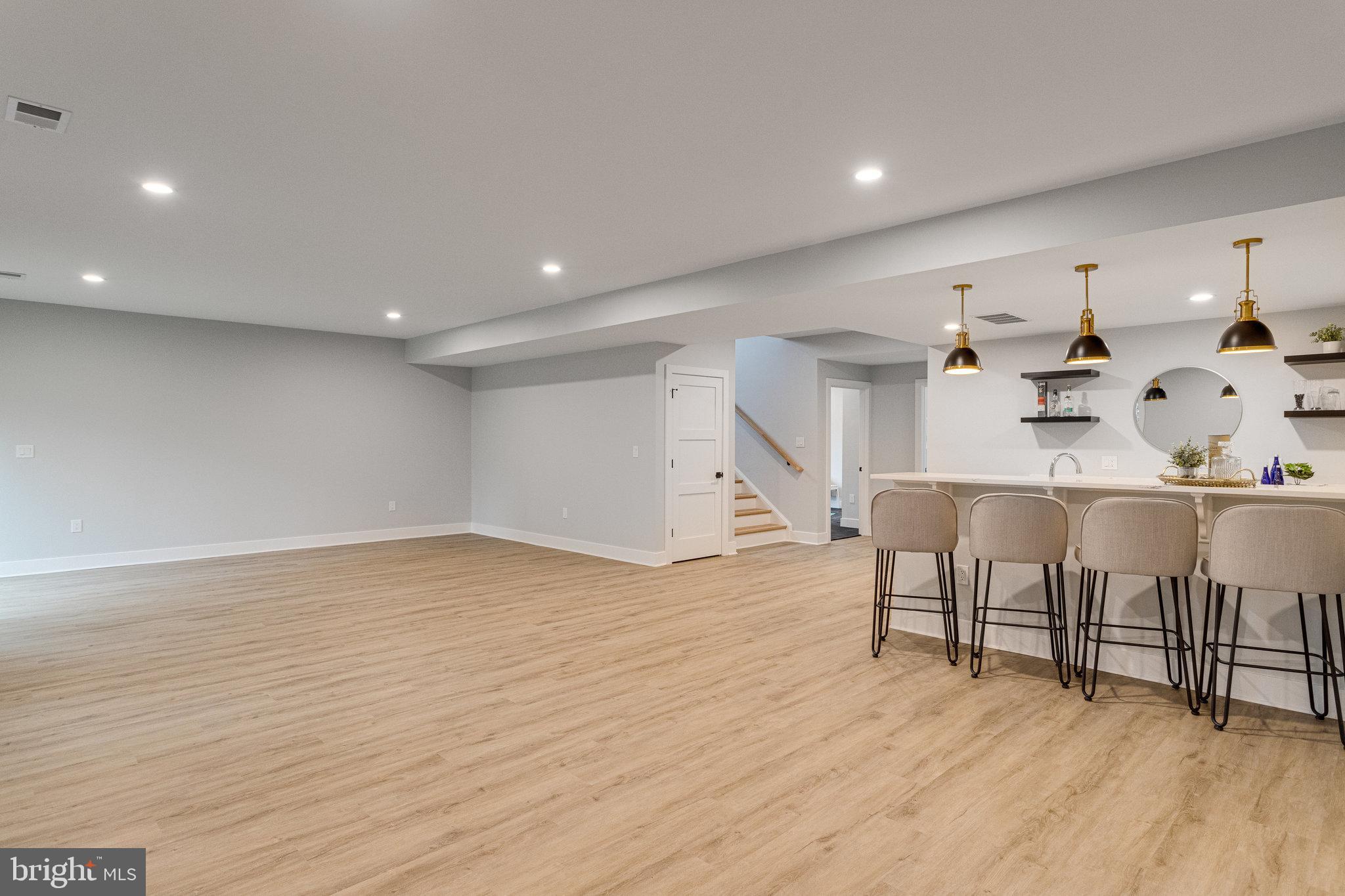 FOXHALL - Residential