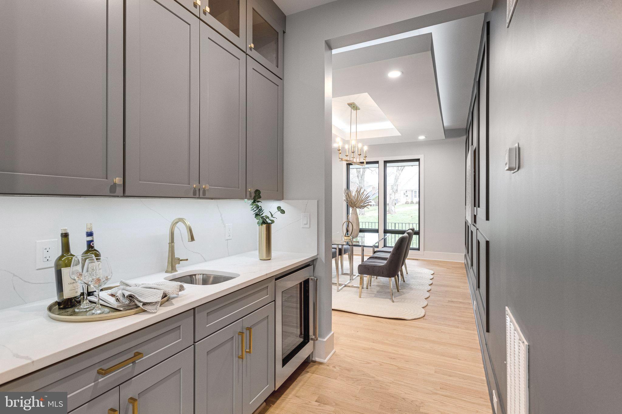 FOXHALL - Residential