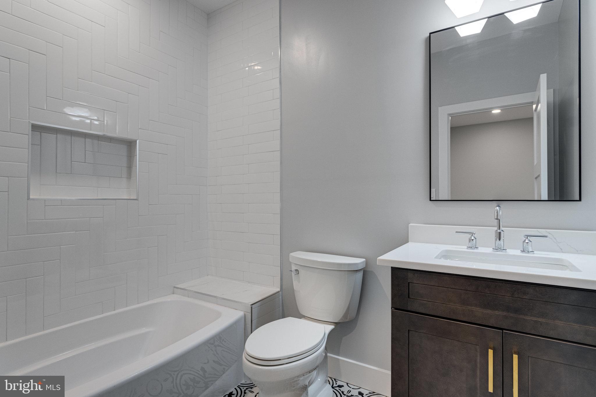 FOXHALL - Residential