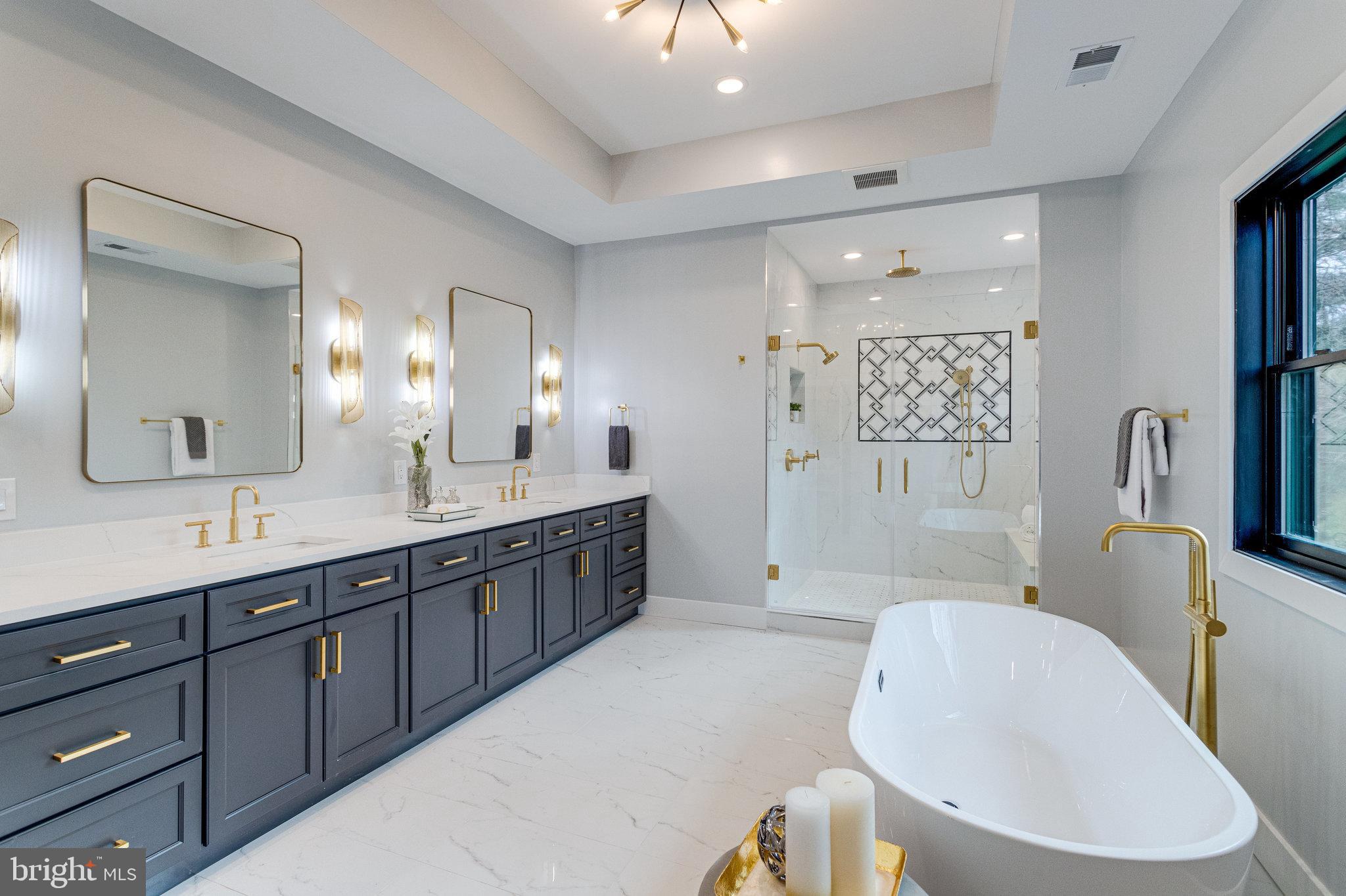 FOXHALL - Residential