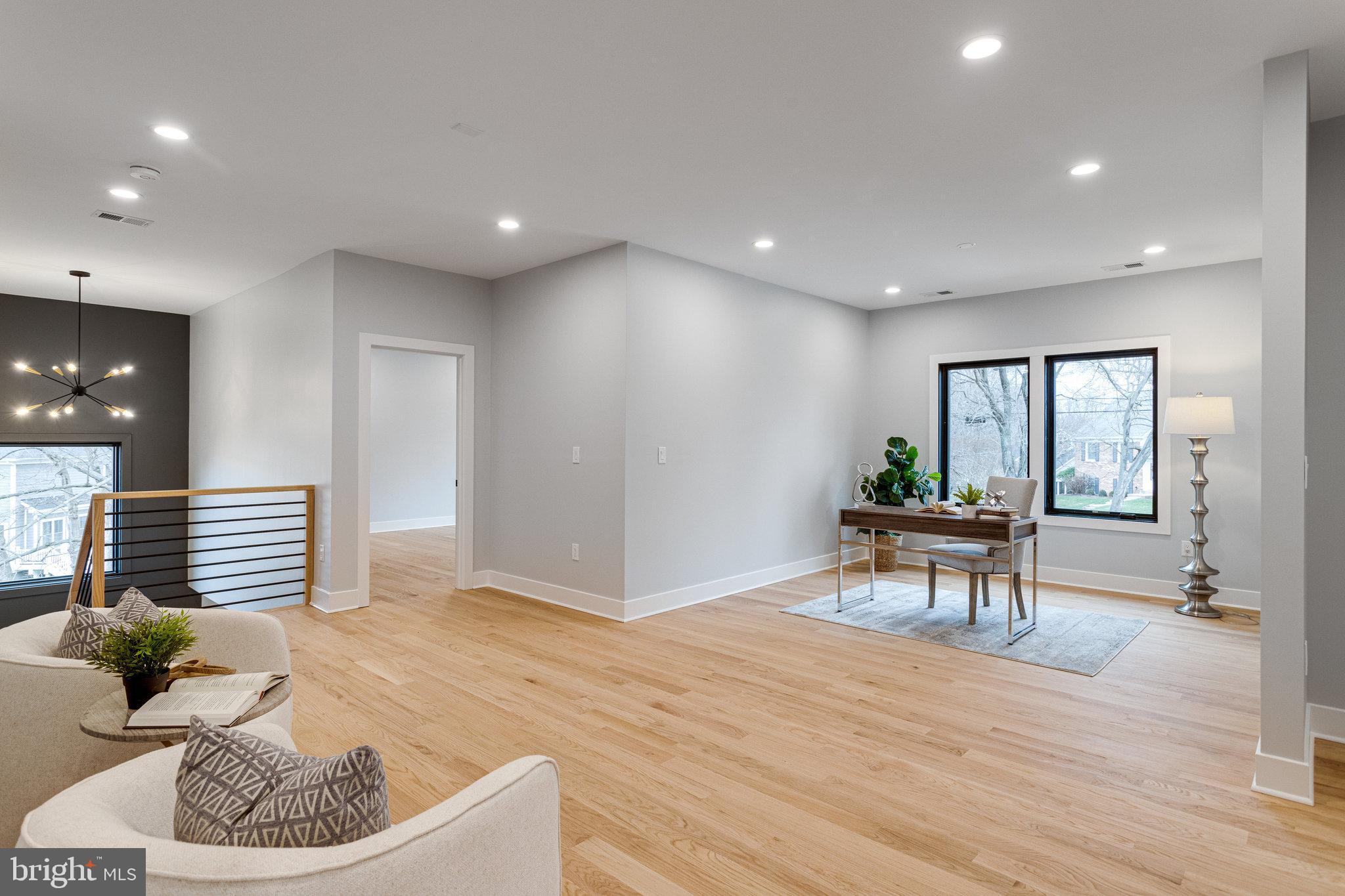 FOXHALL - Residential