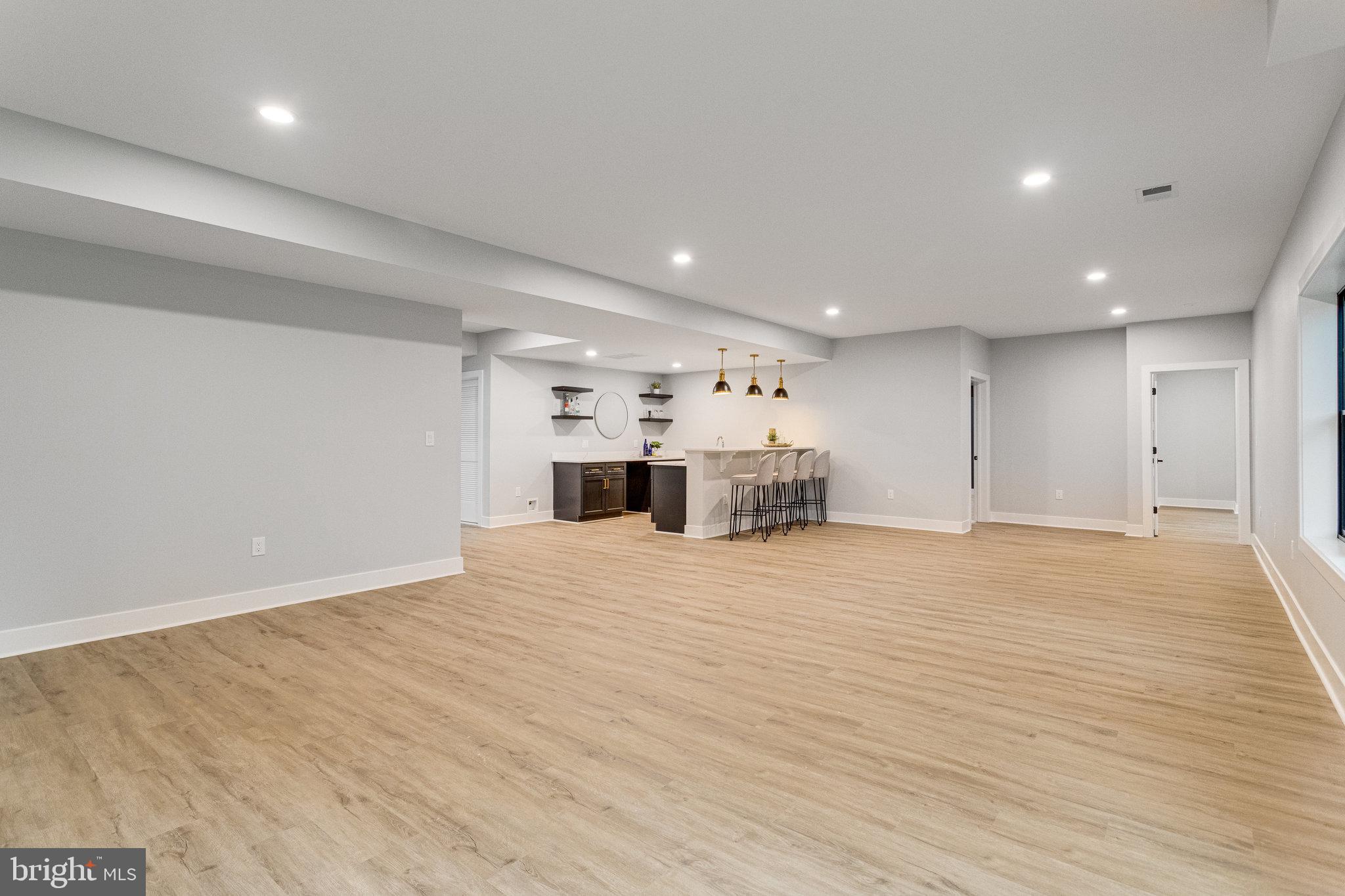 FOXHALL - Residential