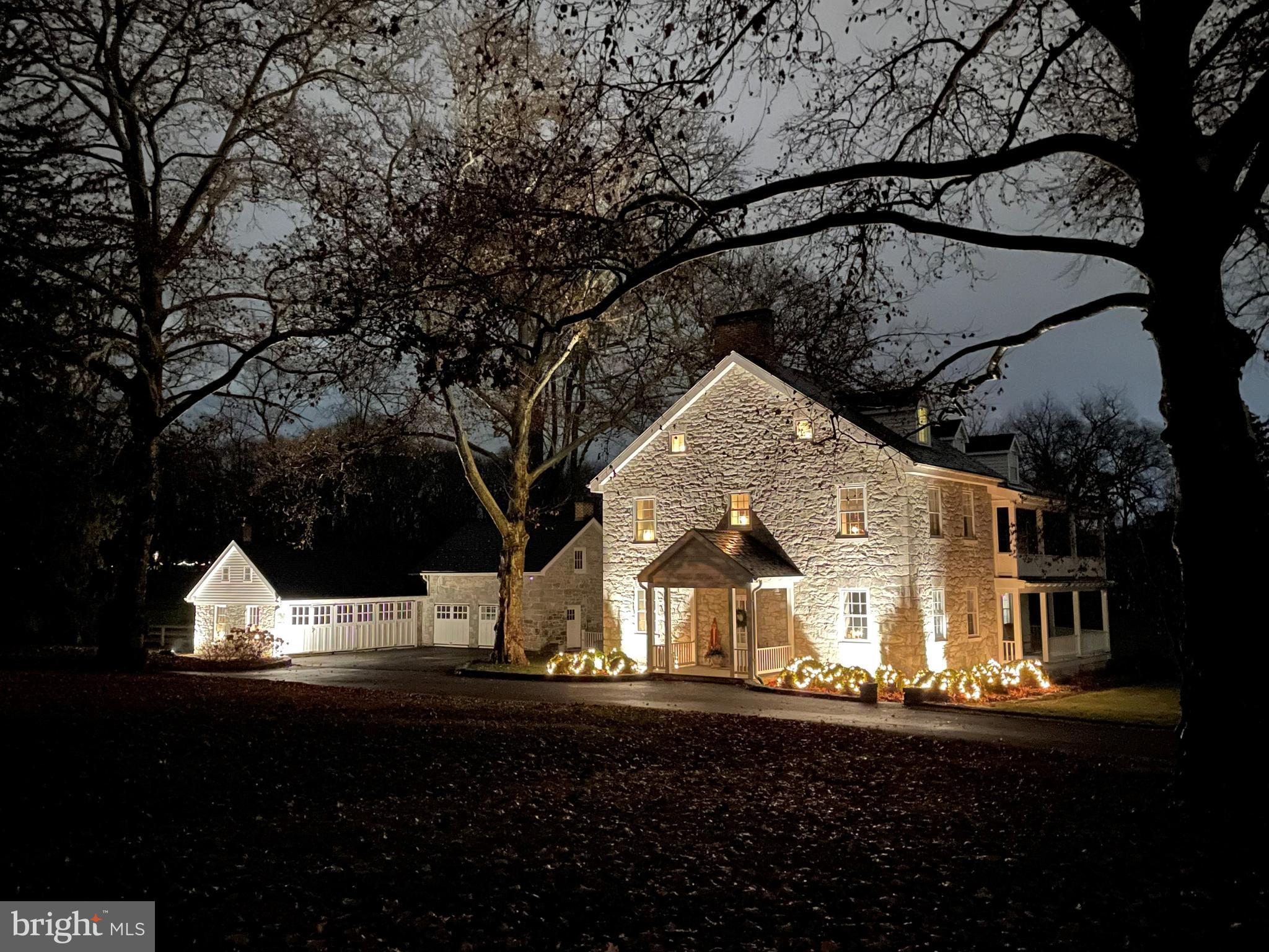 FOUNTAIN HEAD - Residential