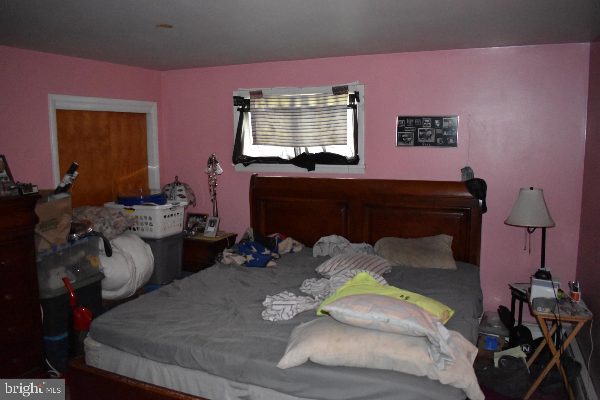 SABRE HEIGHTS - Residential