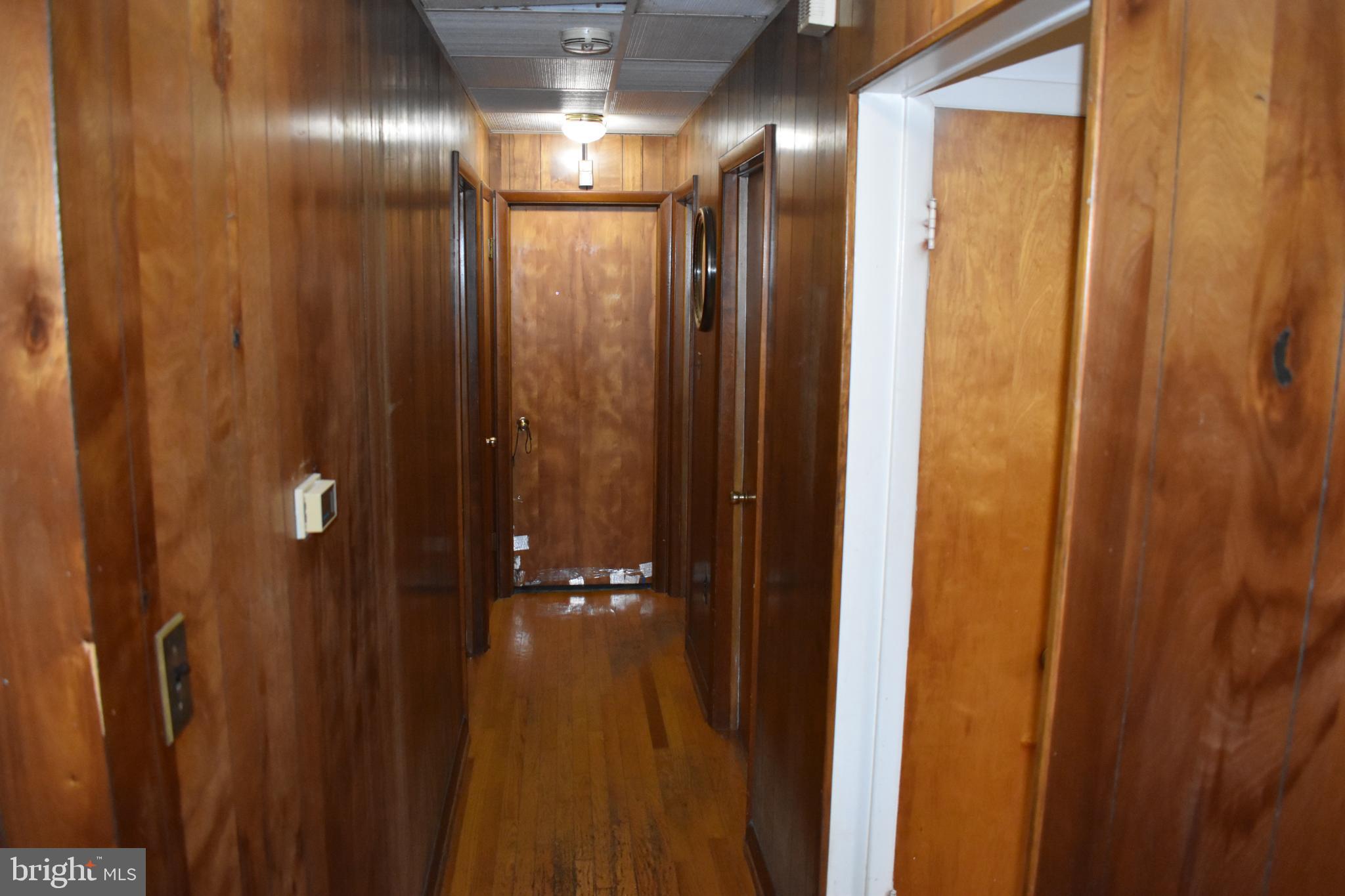 SABRE HEIGHTS - Residential