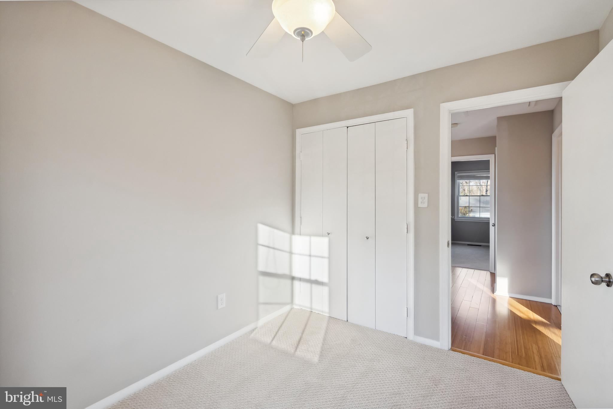 CARDINAL SQUARE - Residential