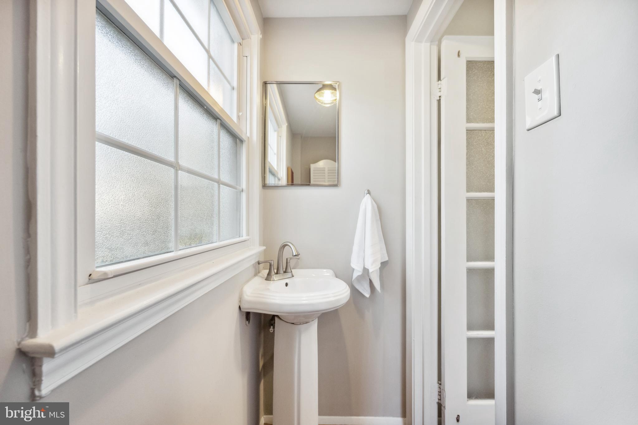 CARDINAL SQUARE - Residential