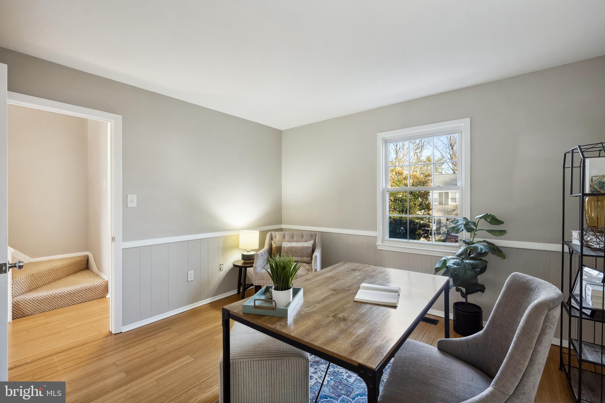 CARDINAL SQUARE - Residential