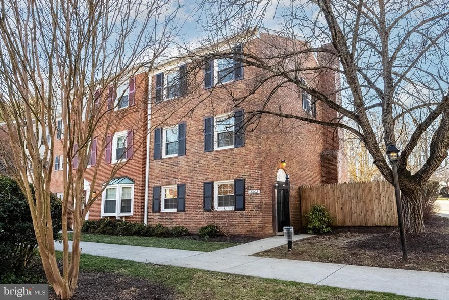 ***Incredible, Stately Brick, End Unit with 3 levels above grade townhome offering 4 BRS & 2.5BAs***Don't miss this beauty with side entrance that has been freshly painted & welcomes you to an Eat-in Kitchen featuring a dining area, granite counters, Italian tile backsplash with custom inlay, white cabinetry, stainless steel appliances & modern lighting. Enormous family room with expansive brick hearth fireplace that walks out through sliding glass doors to fenced-in backyard. Laundry area with full size washer & dryer with shelving & remodeled half bath.  2nd level features a flex room/2nd living area (20 x 16) with hardwood flooring, lots of windows & a 4th bedroom with ample closet space. Make your way upstairs to the main bedroom level where you will find the primary bedroom suite with private bathroom with comfort height vanity & modern lighting, breezy ceiling fan, double closets & brand new upgraded plush carpeting. 2 spacious additional bedrooms with brand new carpet, ceiling fans & they share a hall bathroom with a comfort height vanity with granite countertop, modern lighting & tub/shower combo. HVAC System is only 1 year old! Excellent location: Minutes to brand new Whole Foods/Giant, Trader Joes, Orange Theory fitness, Springfield Town Center & Franconia/Springfield Metro station, I-395/1-495 commuter router & more commuter routes located close by! Close to the Cross County Trail for walking/biking/nature hikes to Lake Accotink Park.
