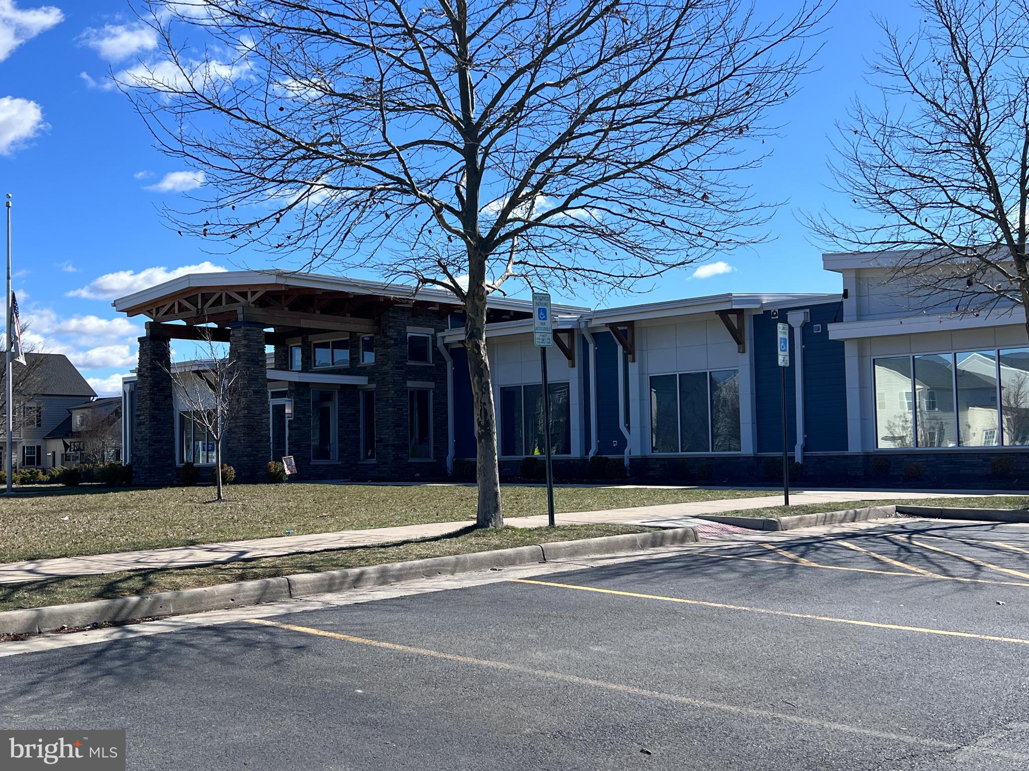 SNOWDEN BRIDGE - Residential Lease