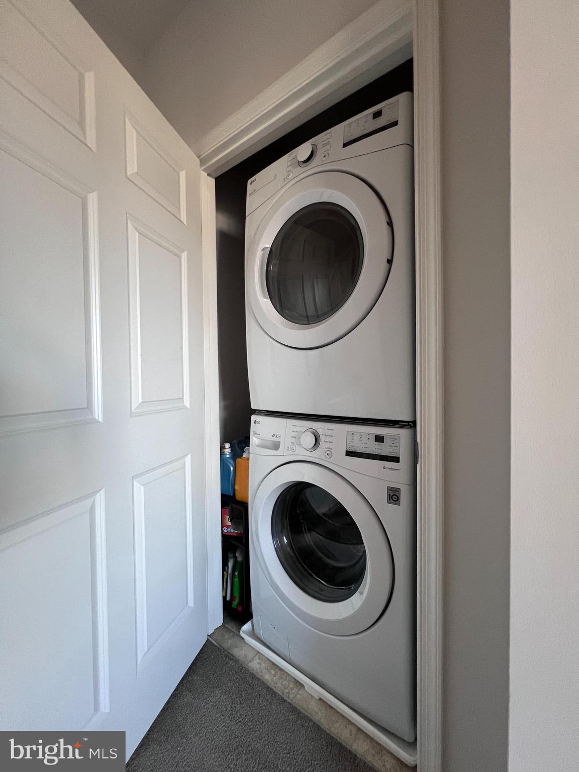 SNOWDEN BRIDGE - Residential Lease