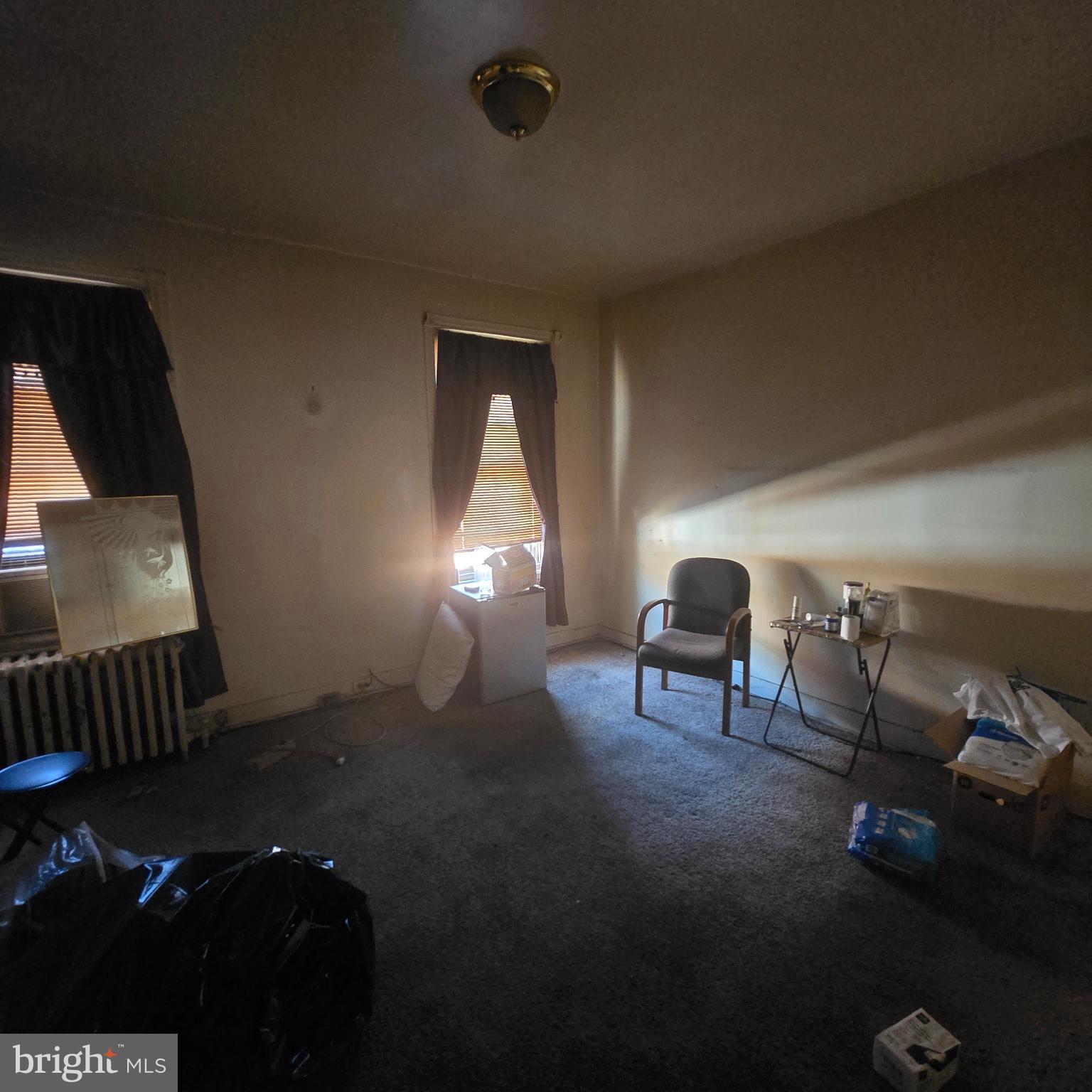 STRAWBERRY MANSION - Residential