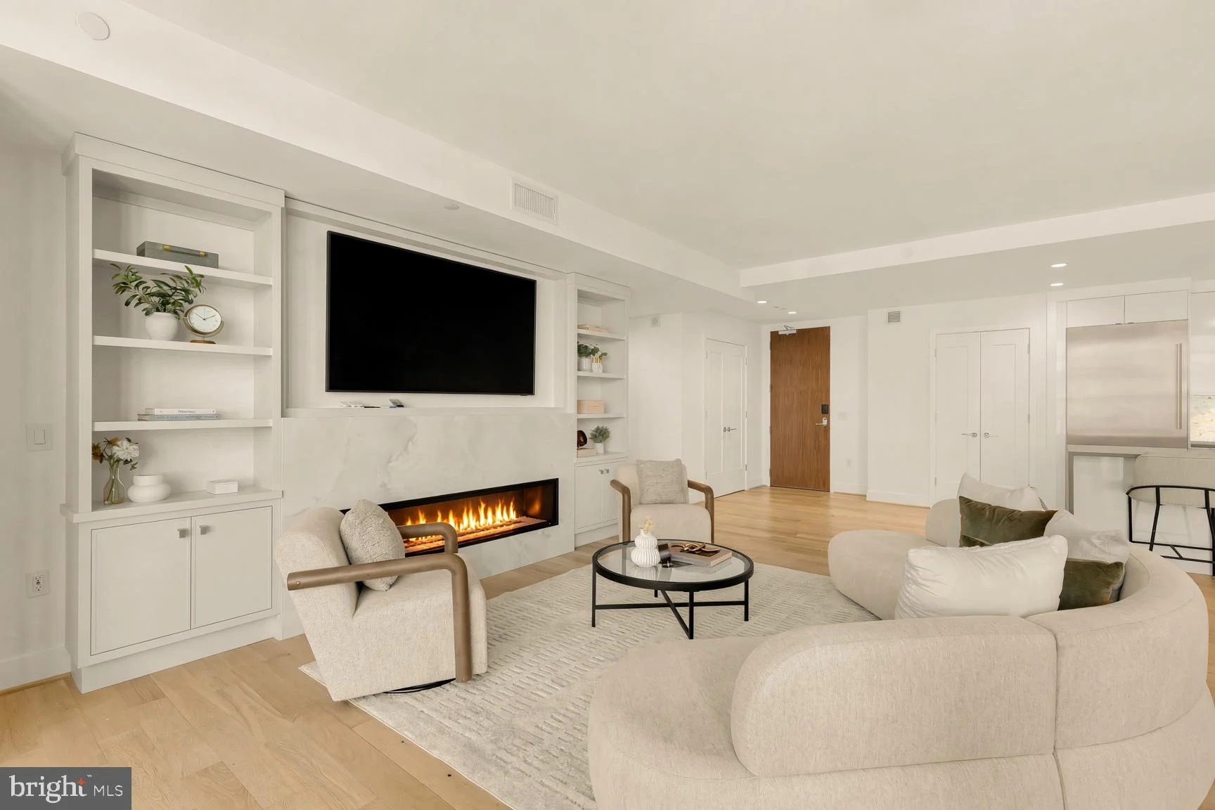 45 Sutton Square SW Unit 906, Washington, DC 20024 photo 4