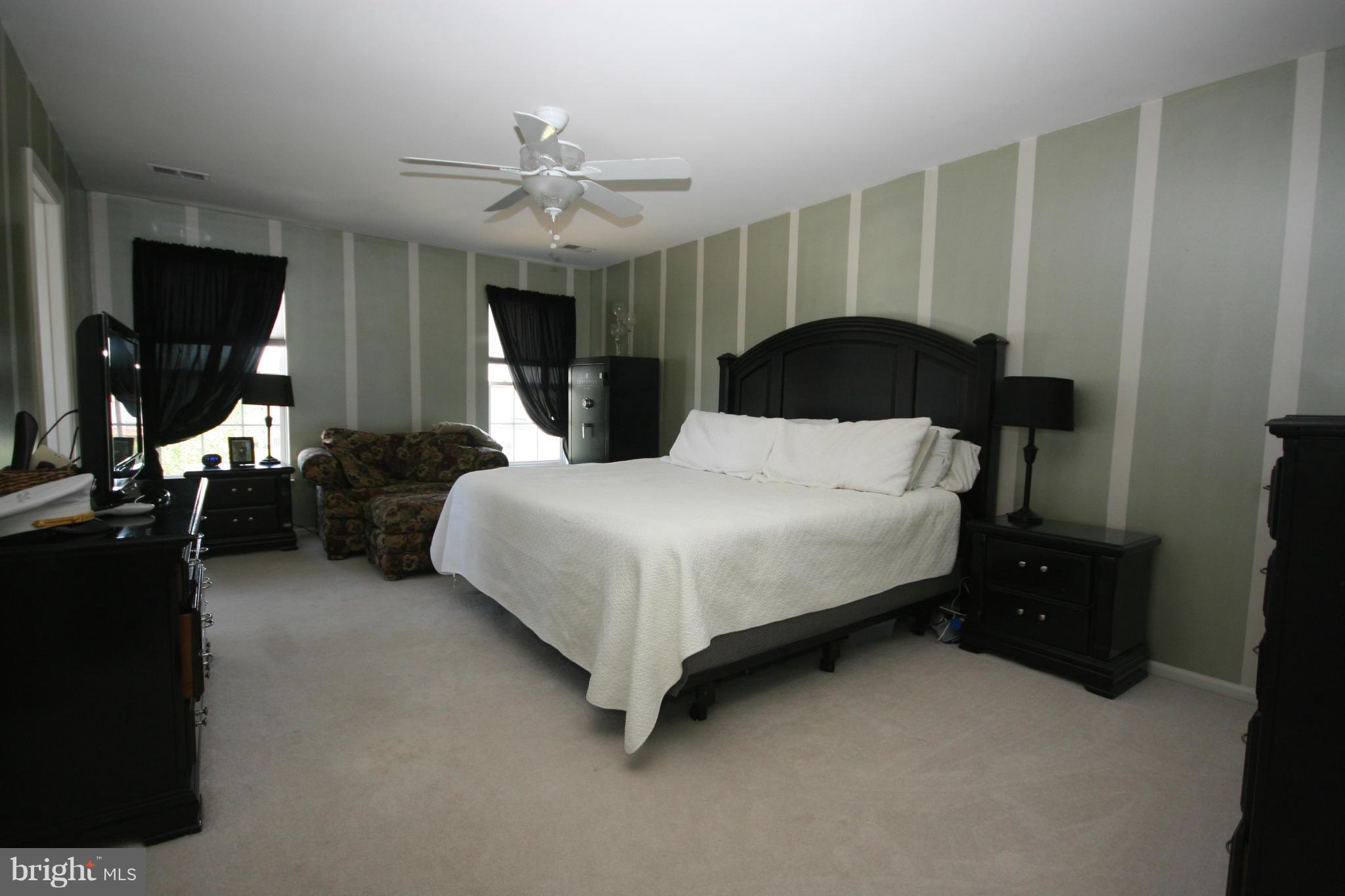 APPLE GROVE - Residential