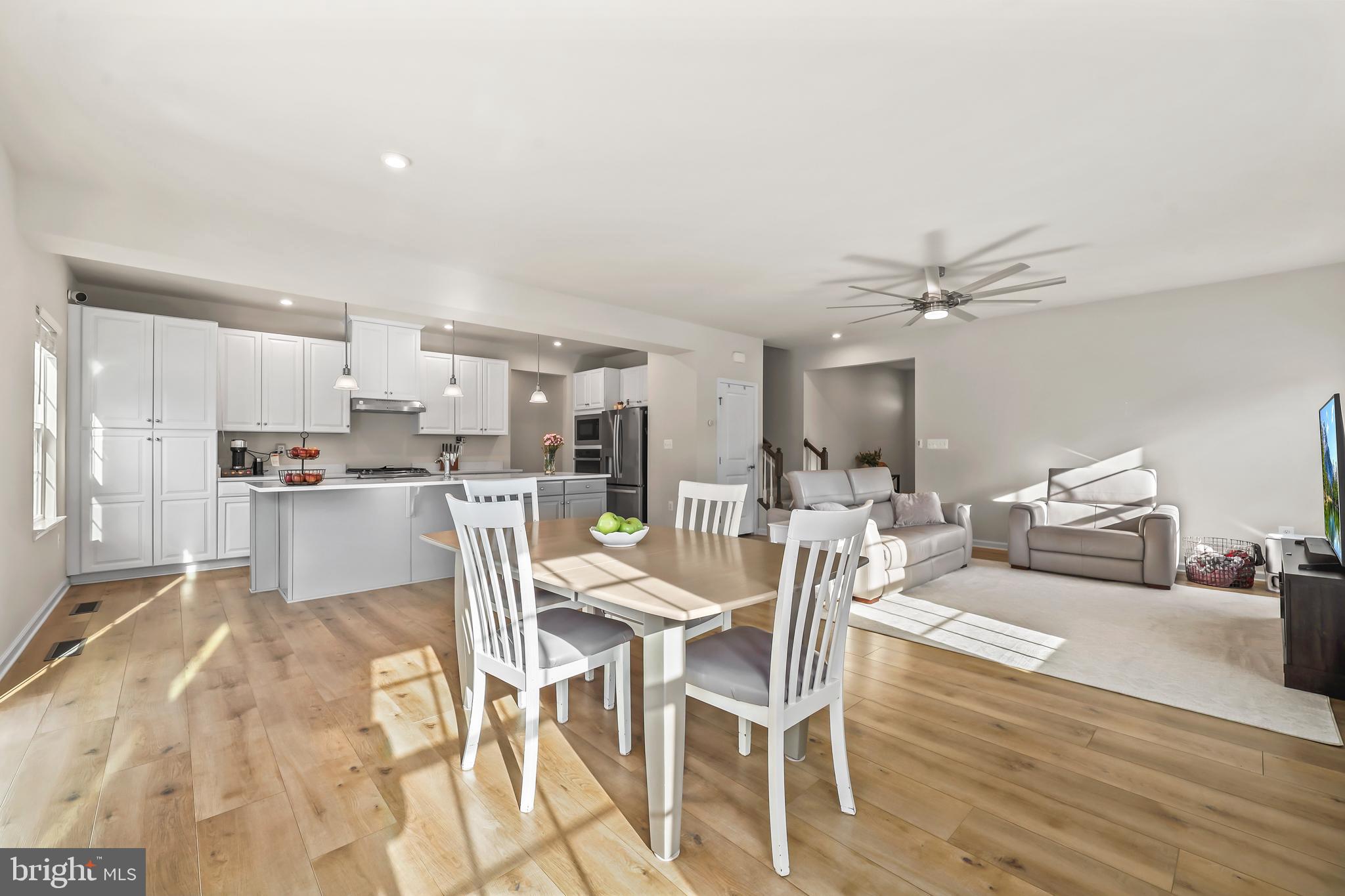 THE FALLS AT LEE'S PARKE - Residential