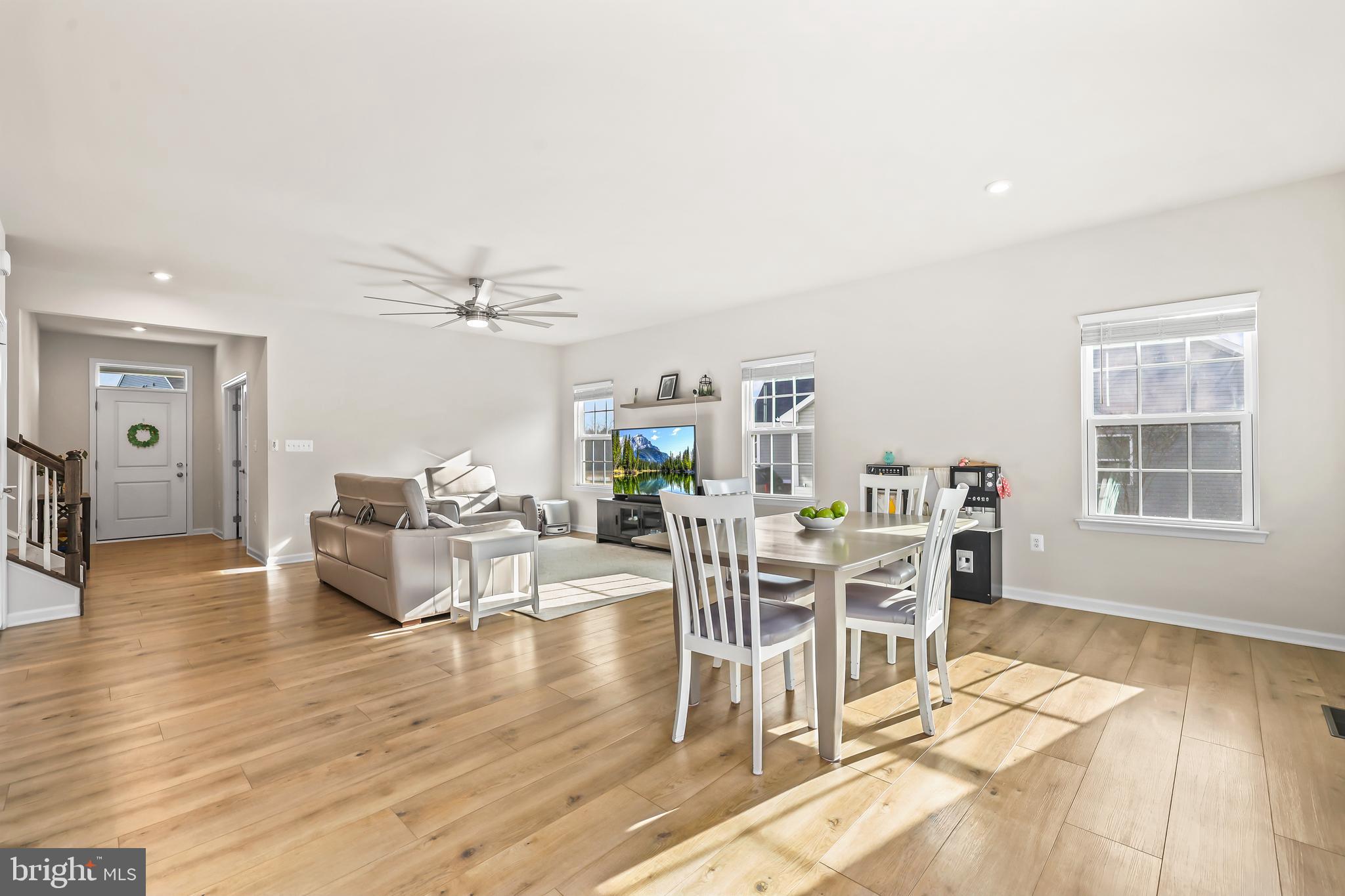 THE FALLS AT LEE'S PARKE - Residential