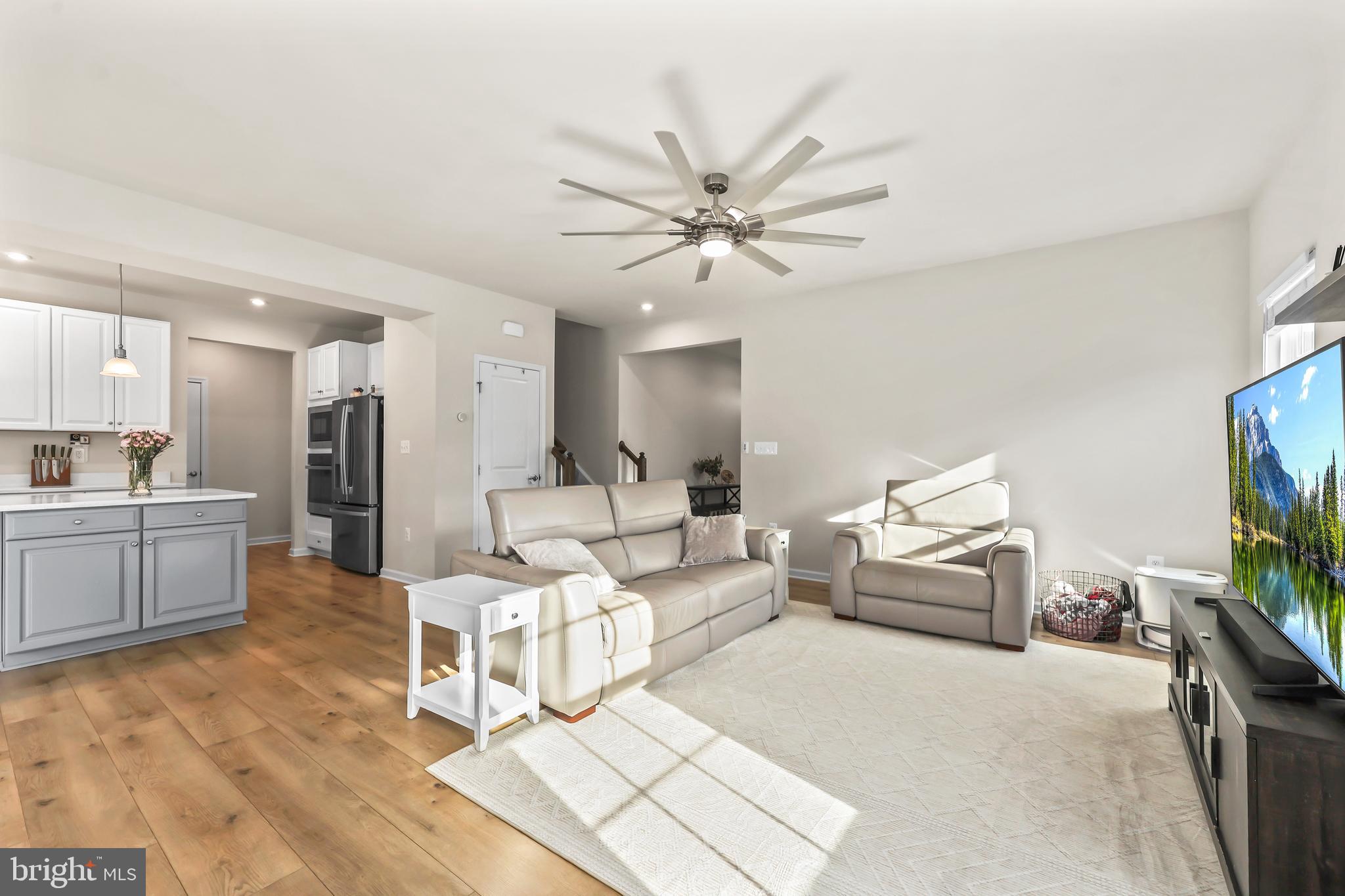 THE FALLS AT LEE'S PARKE - Residential