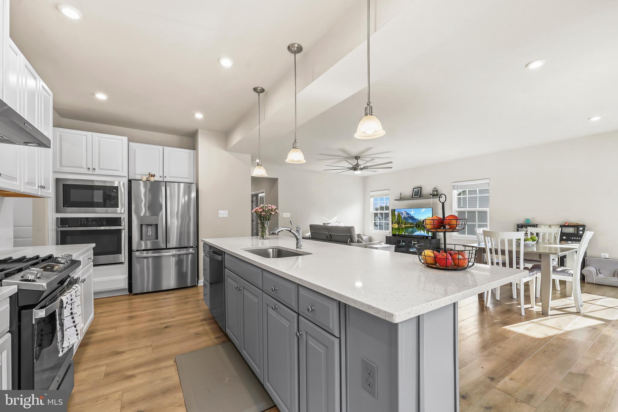 5010 BIRCH LEAF CIRCLE