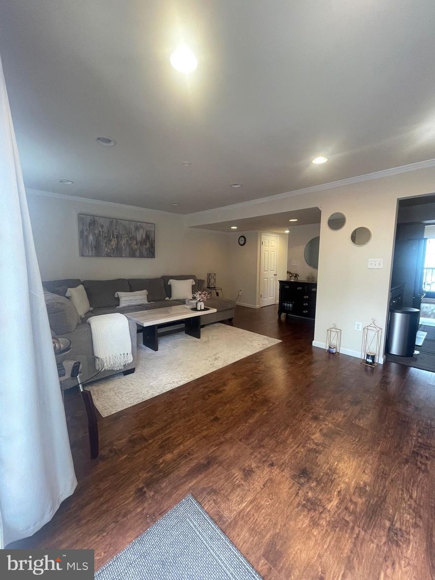 Beautifully furnished 4 BR, 2.5 Bathroom in Hyattsville. Available for a 1 year lease.