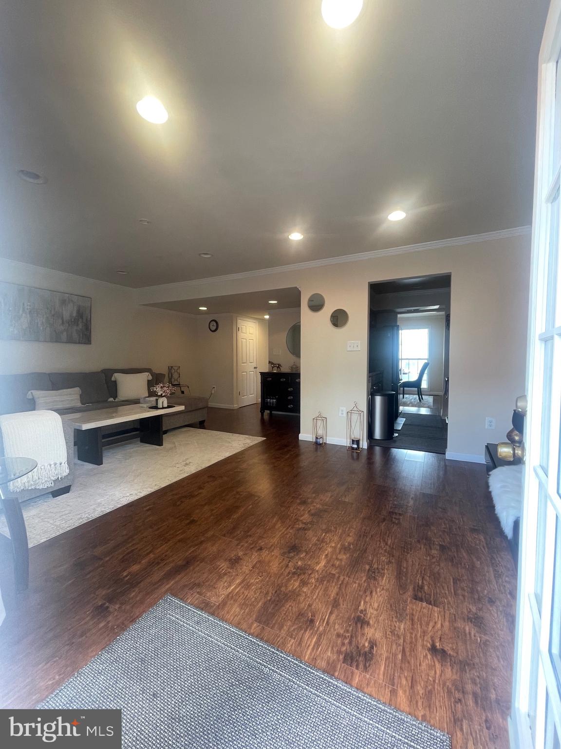 CENTENNIAL VILLAGE - Residential Lease