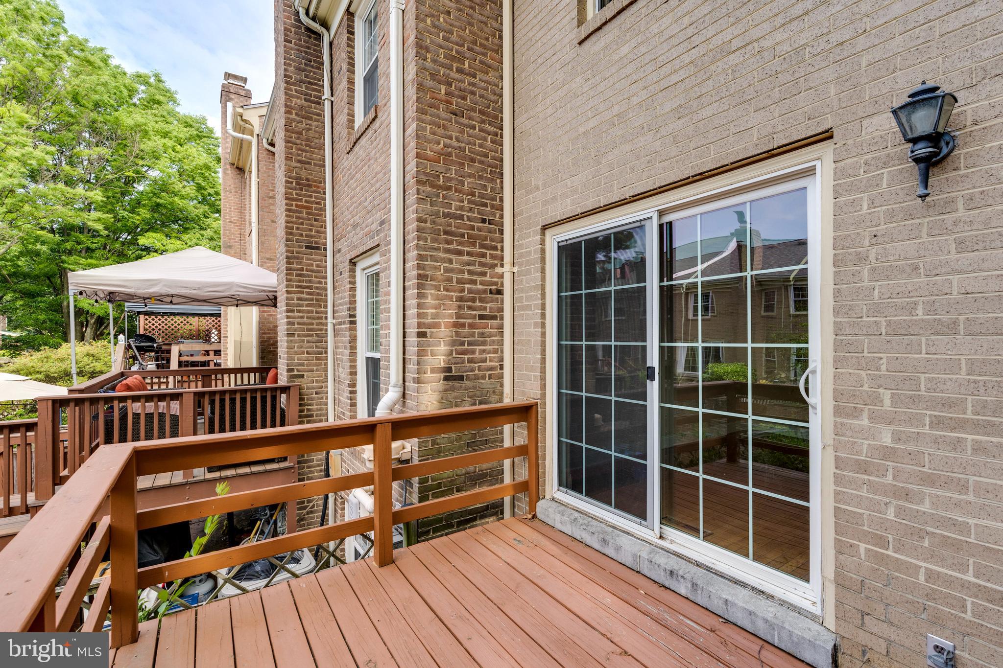 STONEHURST - Residential