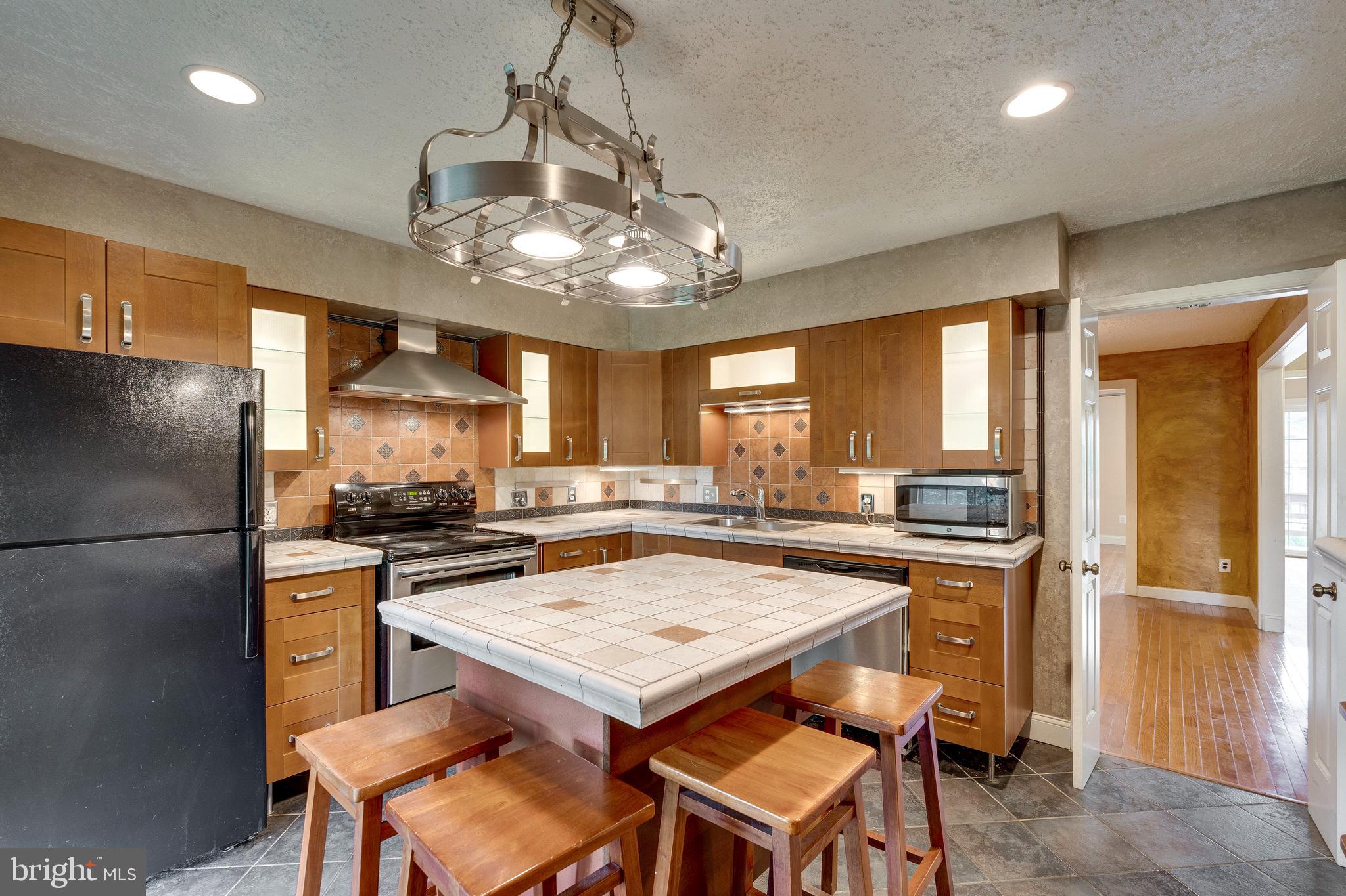 STONEHURST - Residential