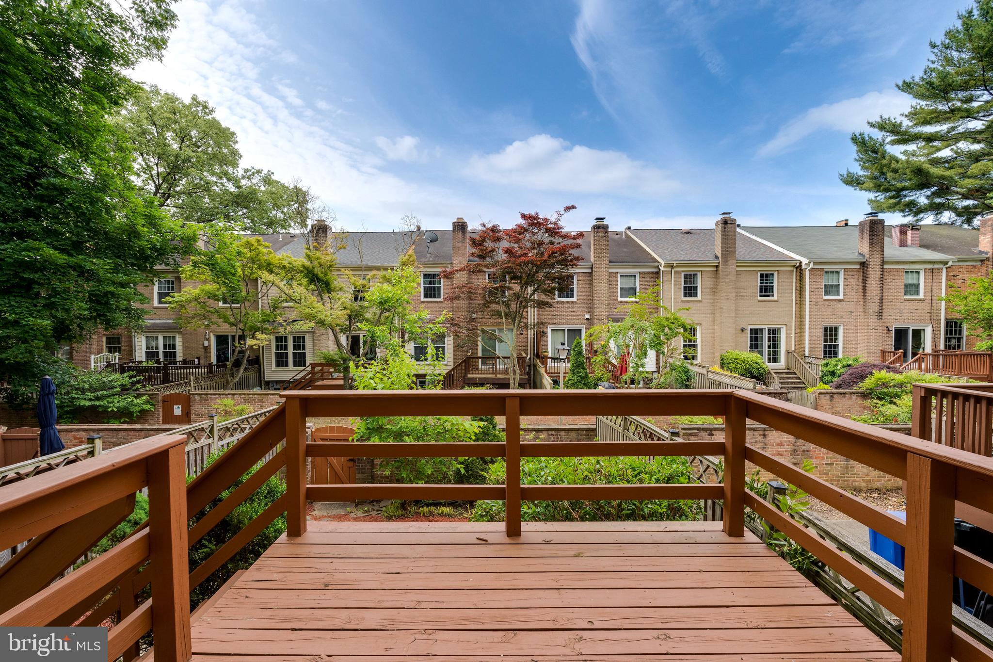 STONEHURST - Residential