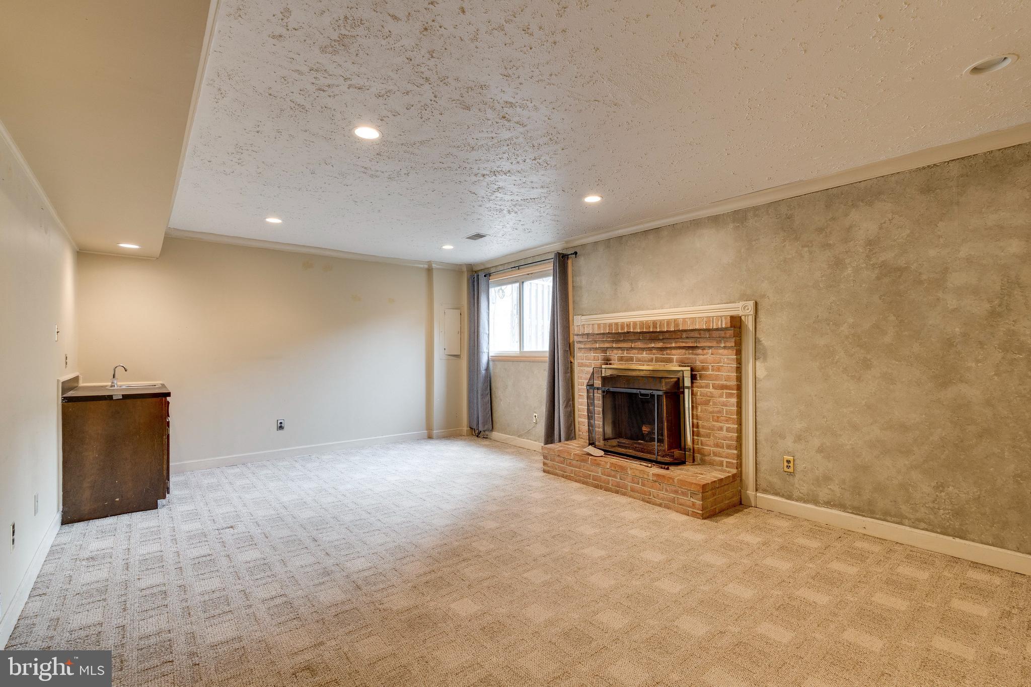 STONEHURST - Residential