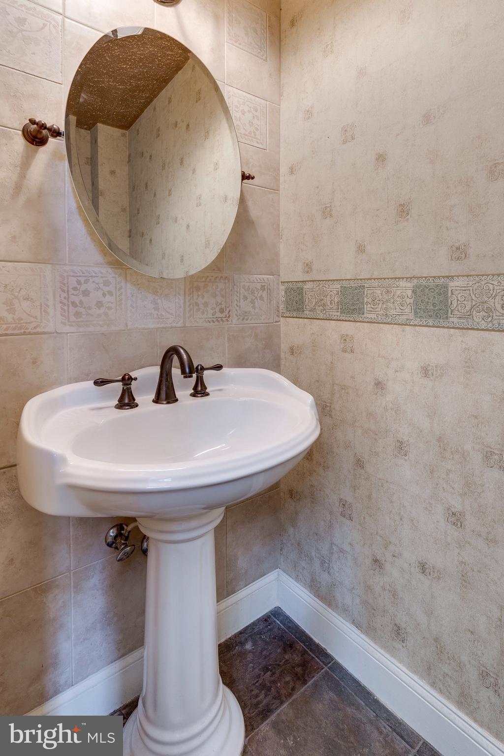 STONEHURST - Residential