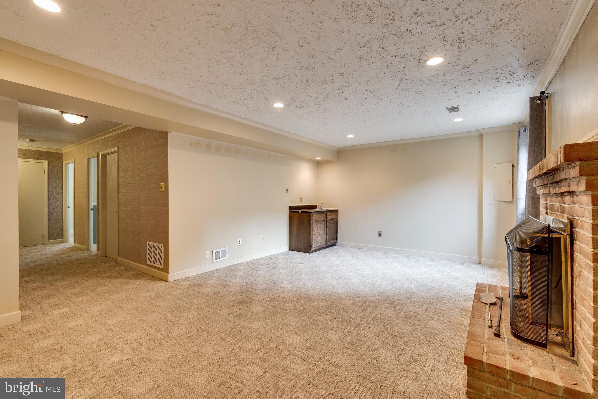 STONEHURST - Residential