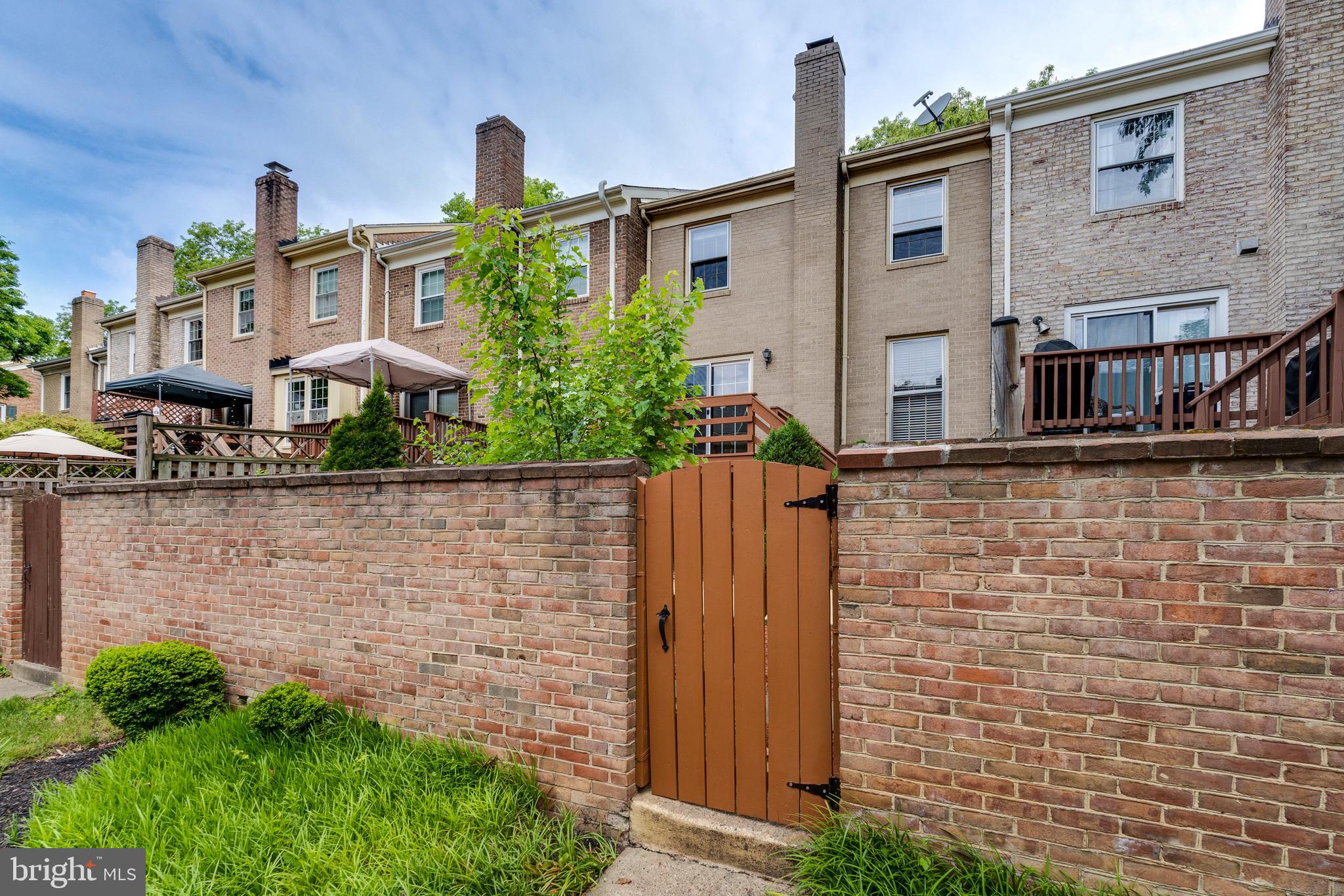 STONEHURST - Residential