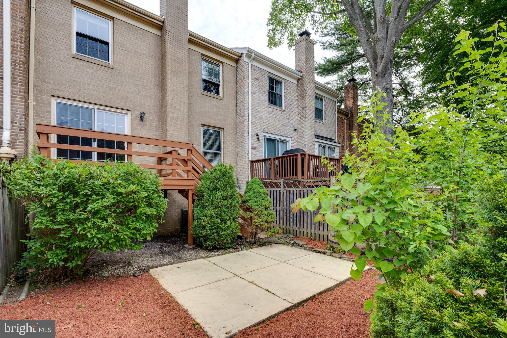 STONEHURST - Residential