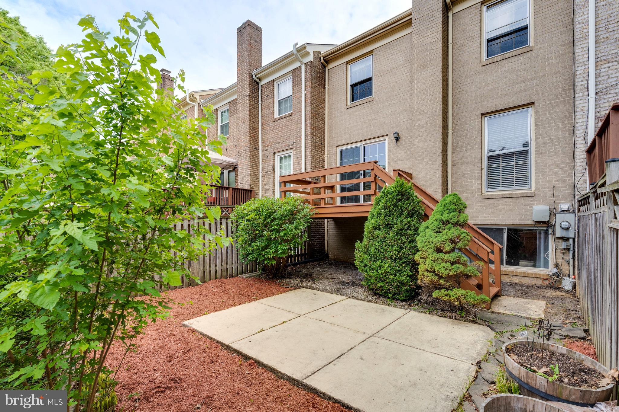 STONEHURST - Residential