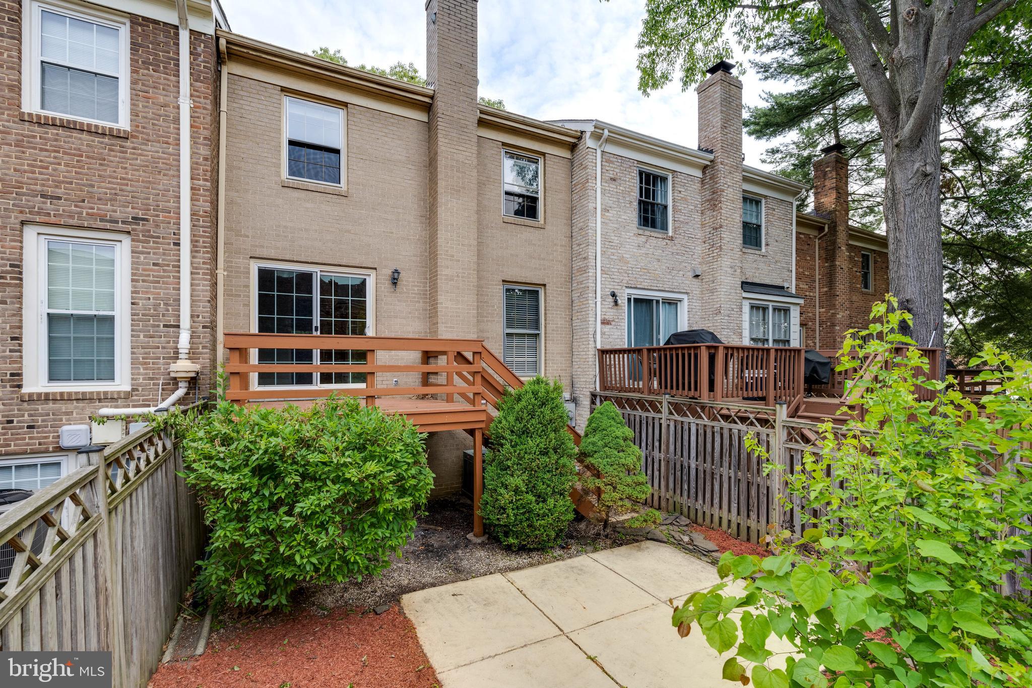 STONEHURST - Residential