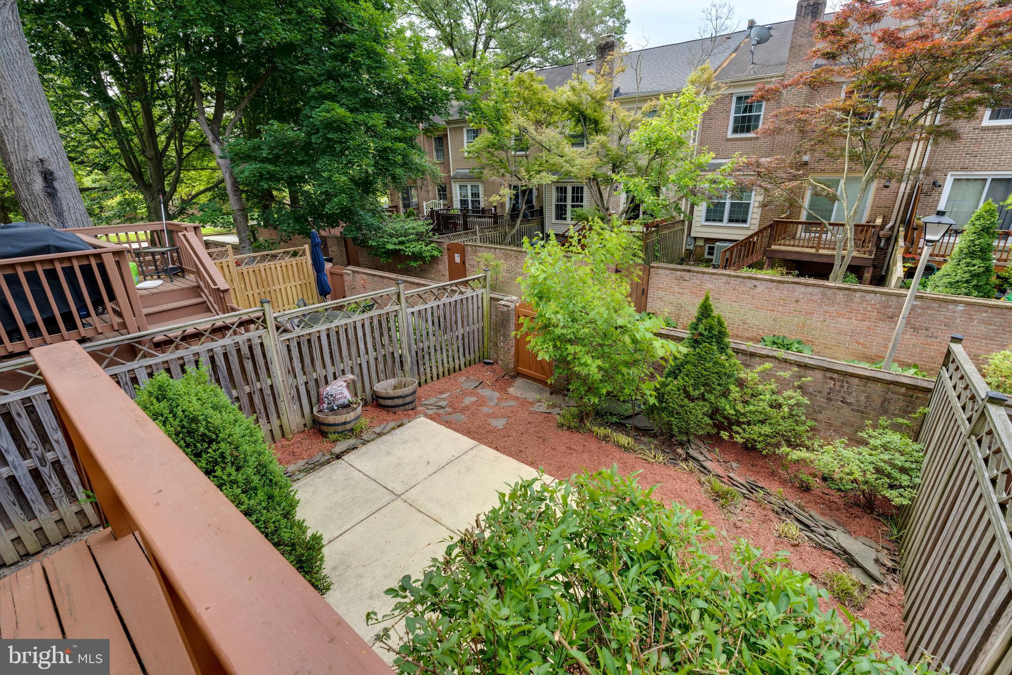 STONEHURST - Residential