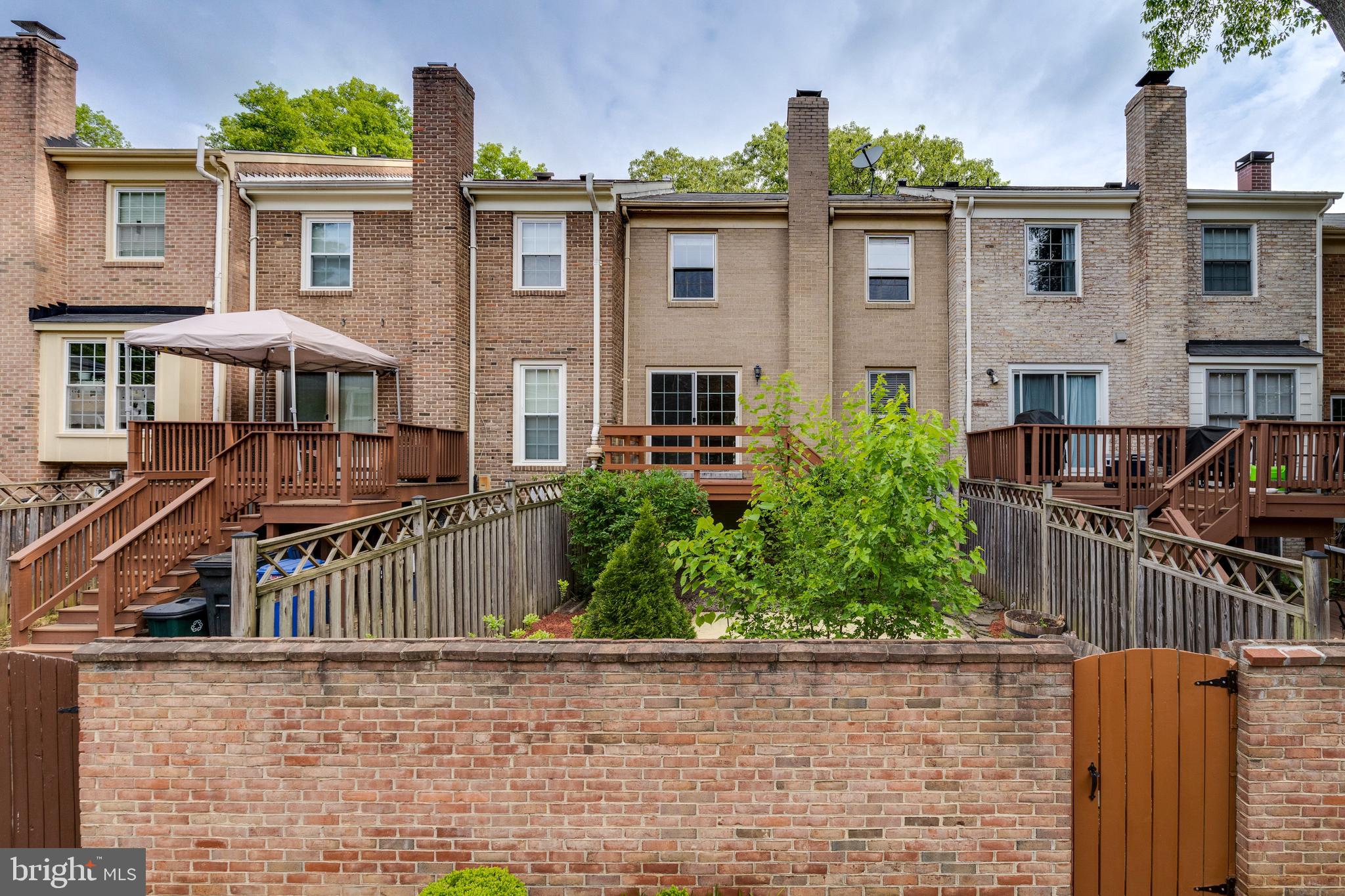 STONEHURST - Residential