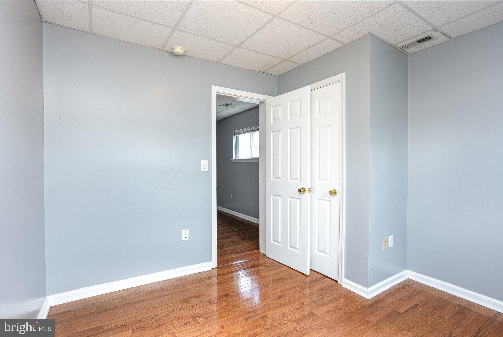 WEST ARLINGTON - Residential Income