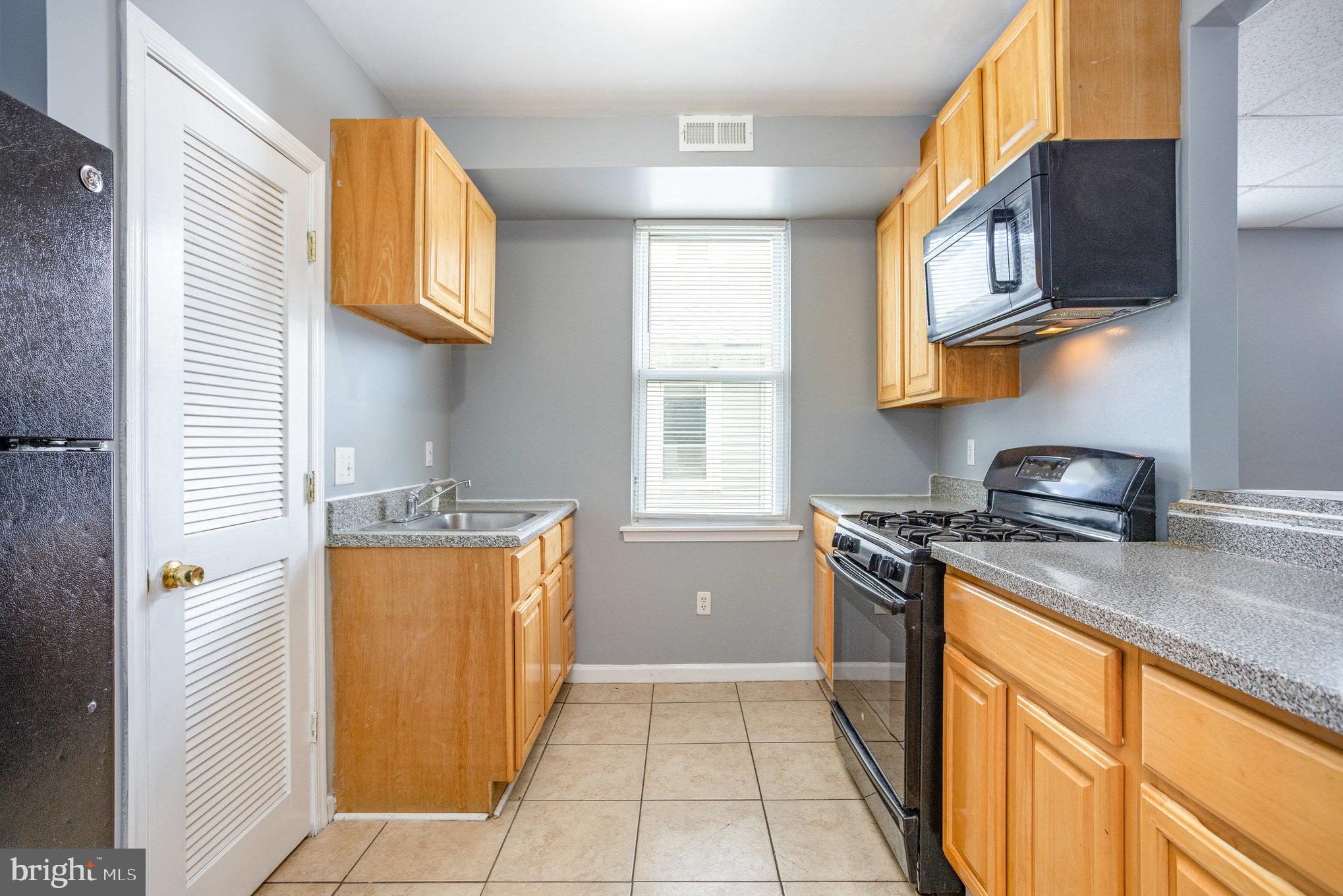 WEST ARLINGTON - Residential Income